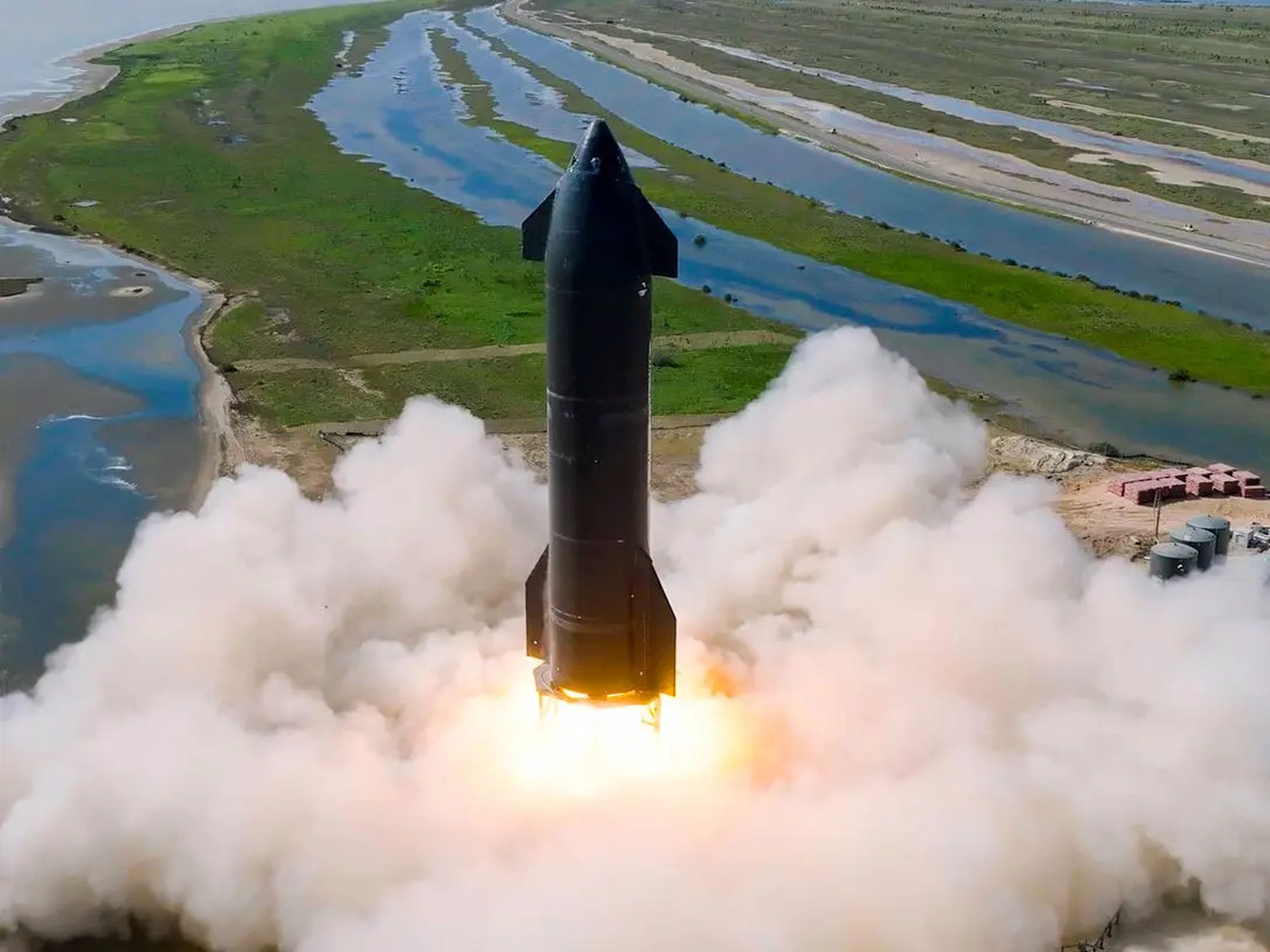 Lanzamiento de un prototipo de Starship, de SpaceX.