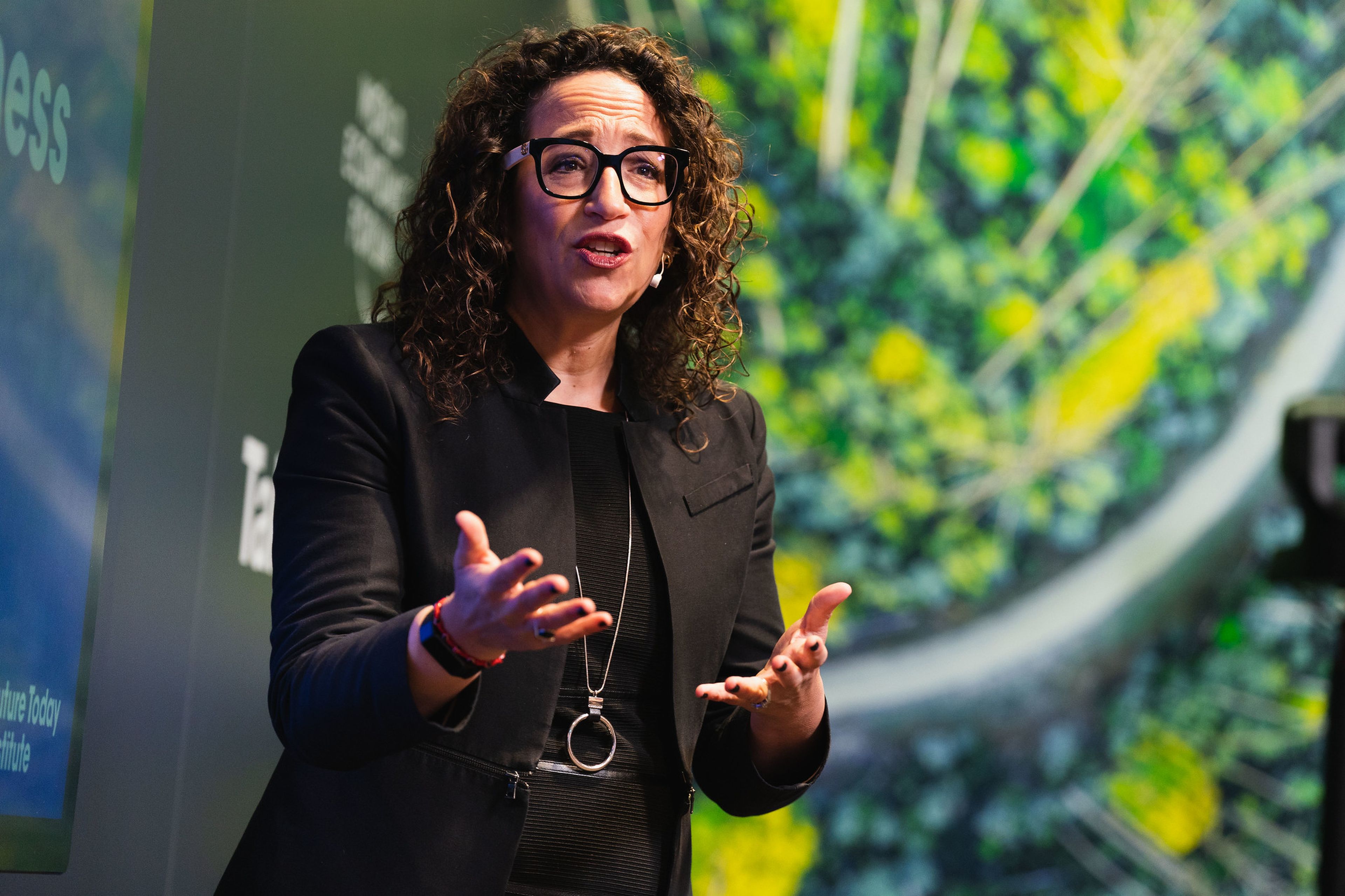 Amy Webb, profesora de Prospectiva Estratégica en la Escuela de Negocios Stern de la Universidad de Nueva York y fundadora del Future Today Institute (FTI).