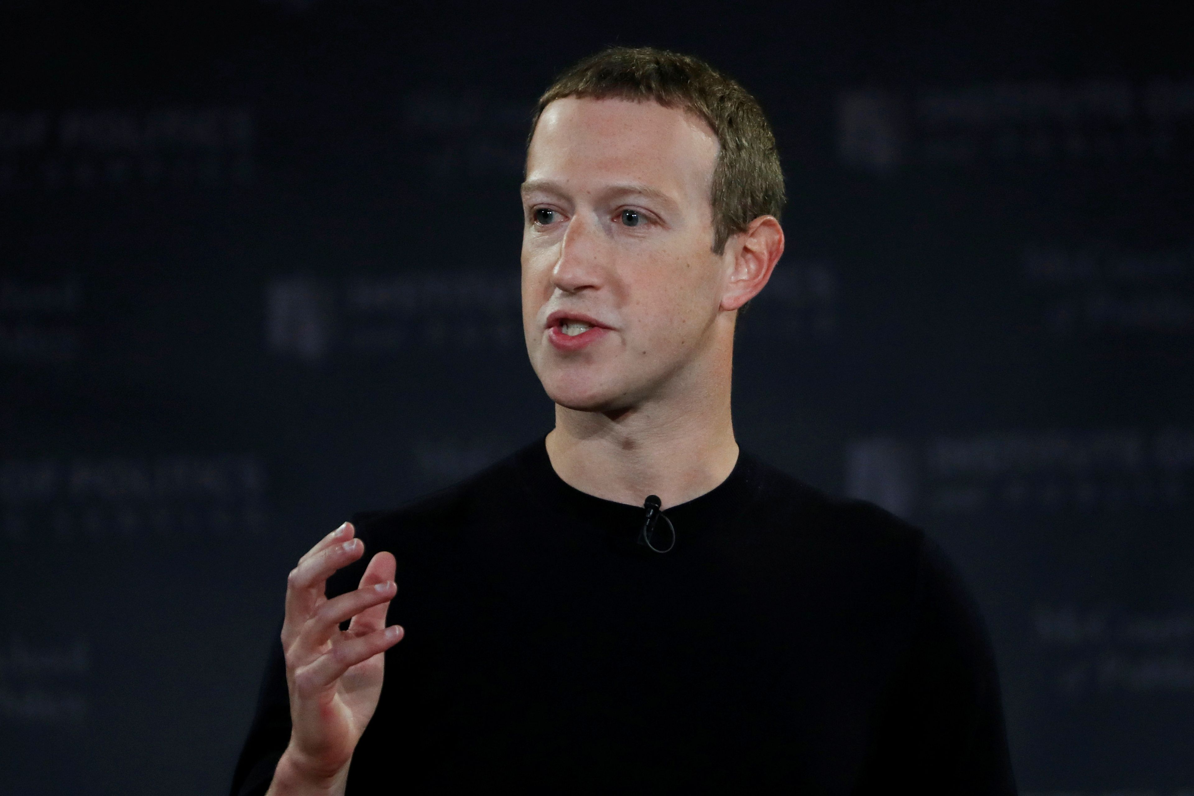 Mark Zuckerberg refuerza las ventajas de los empleados a pesar de su "año de eficiencia".