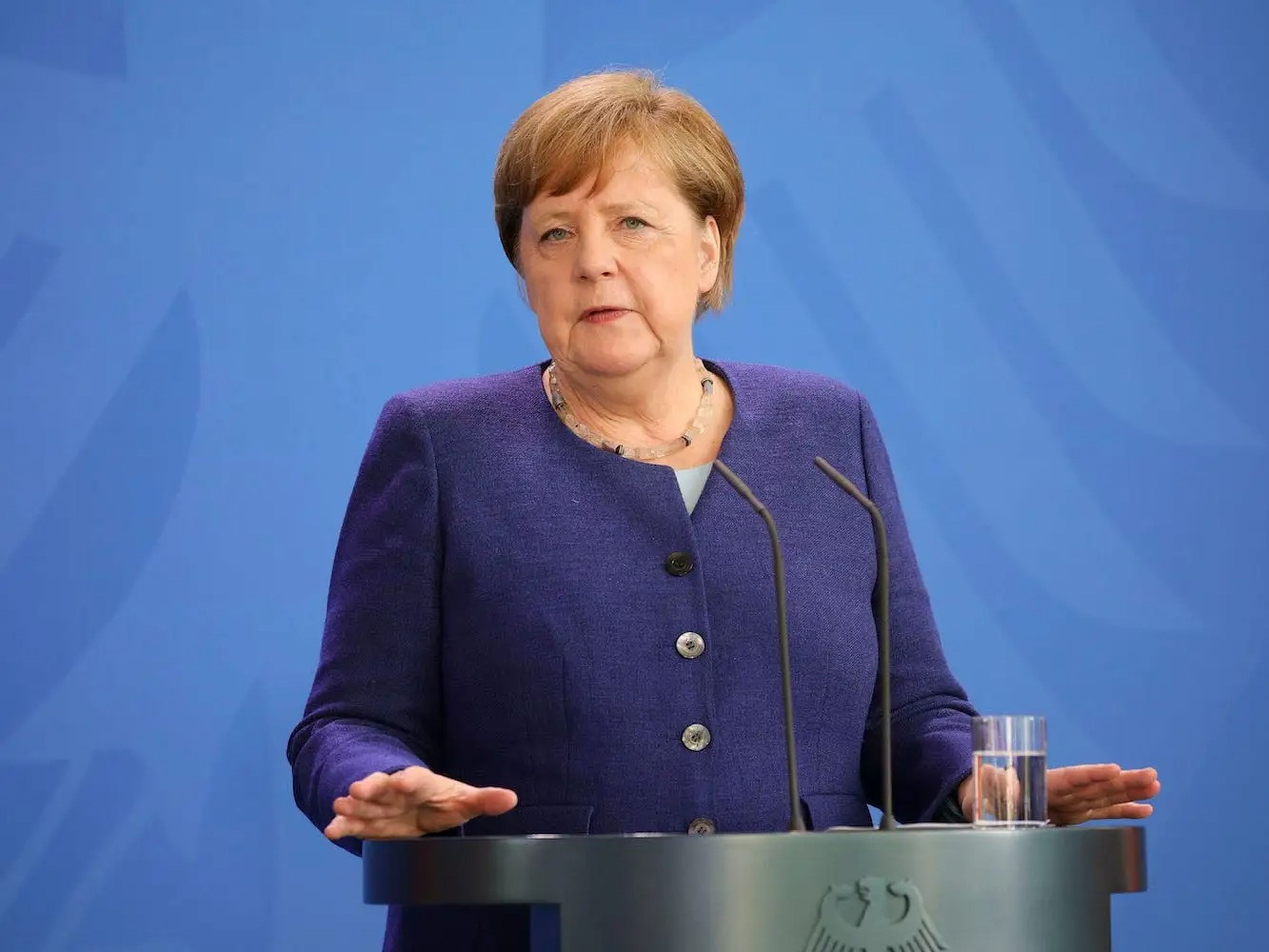 La excanciller alemana Angela Merkel tiene la estatura típica de sus compatriotas. 