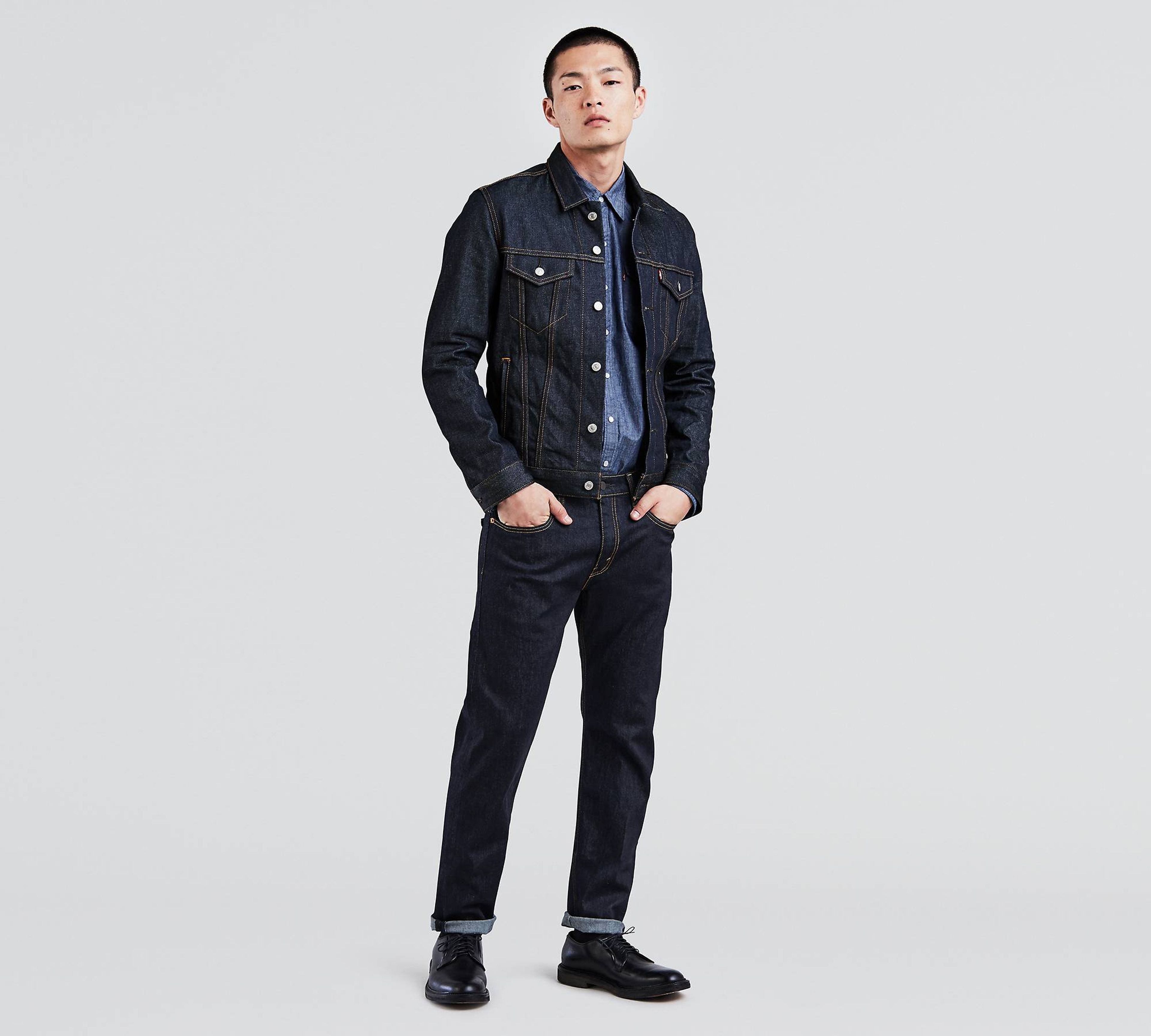 El vaquero 502 de Levi's para hombre, ahora, con descuento