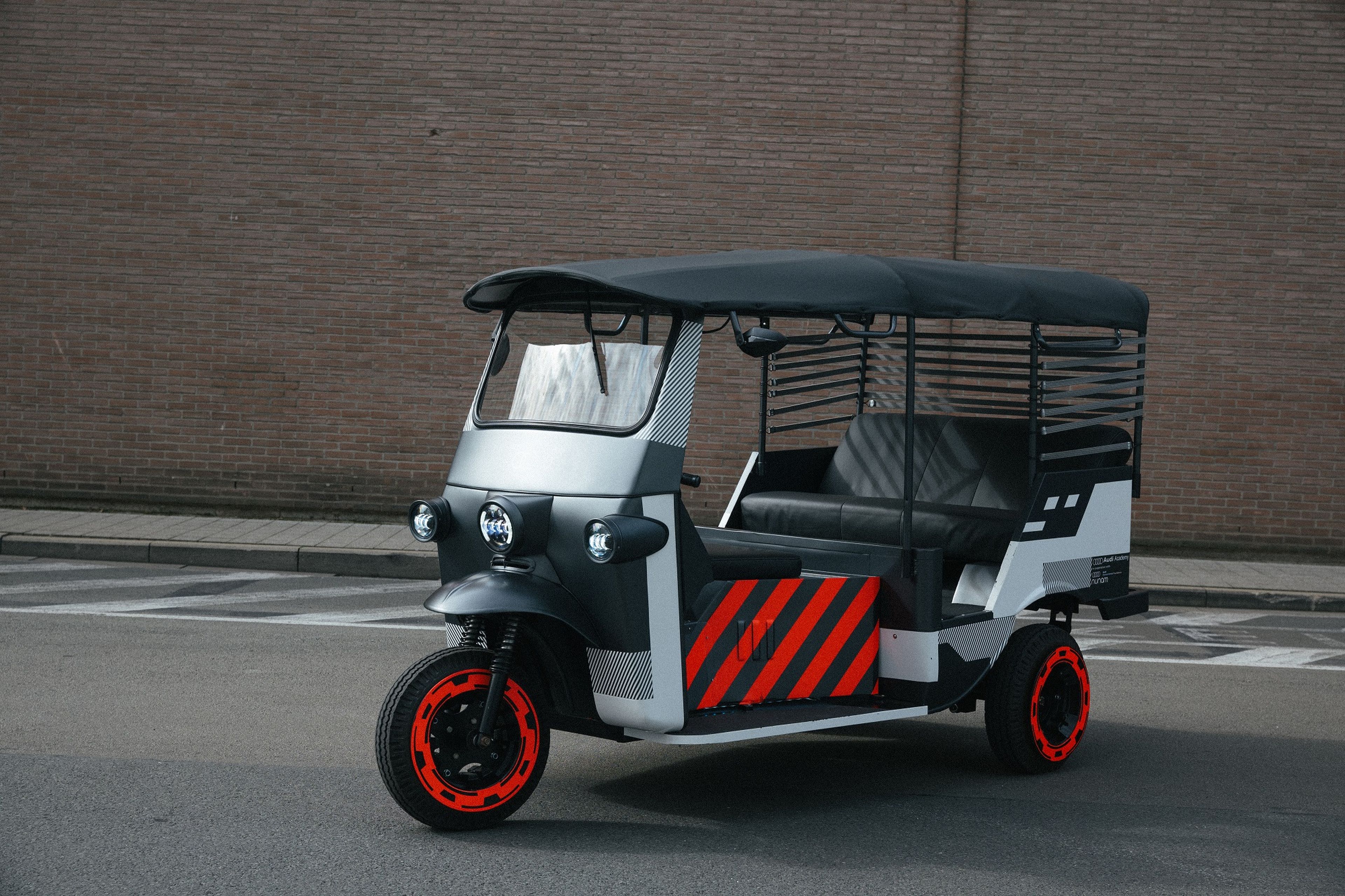 El tuk tuk eléctrico de Audi, el Rickshaw.