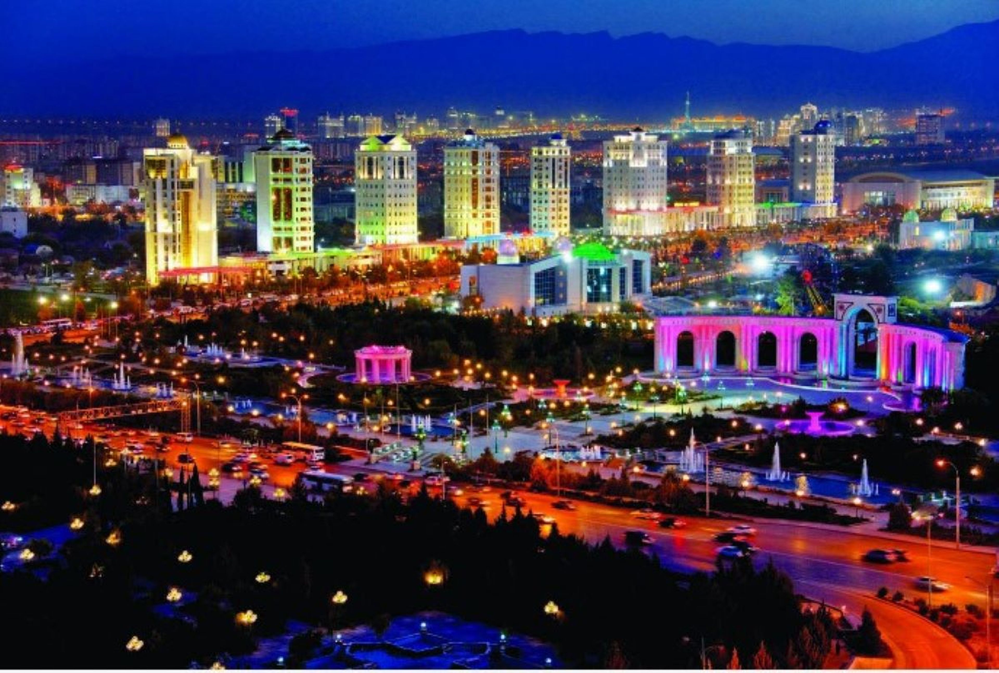 Ashgabat de noche