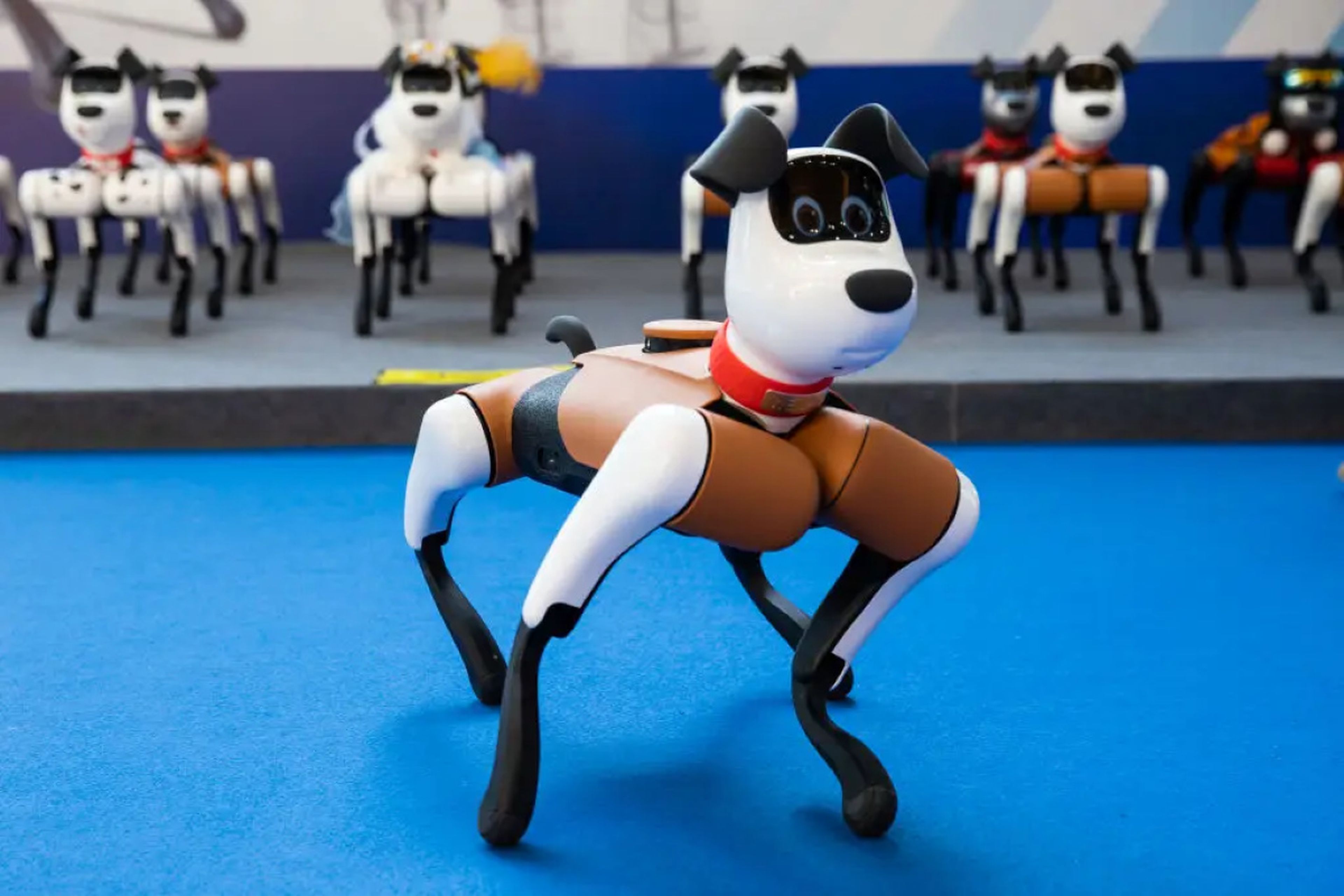 BabyAlpha, un nuevo perro robot de la empresa china de robótica Weilan. 