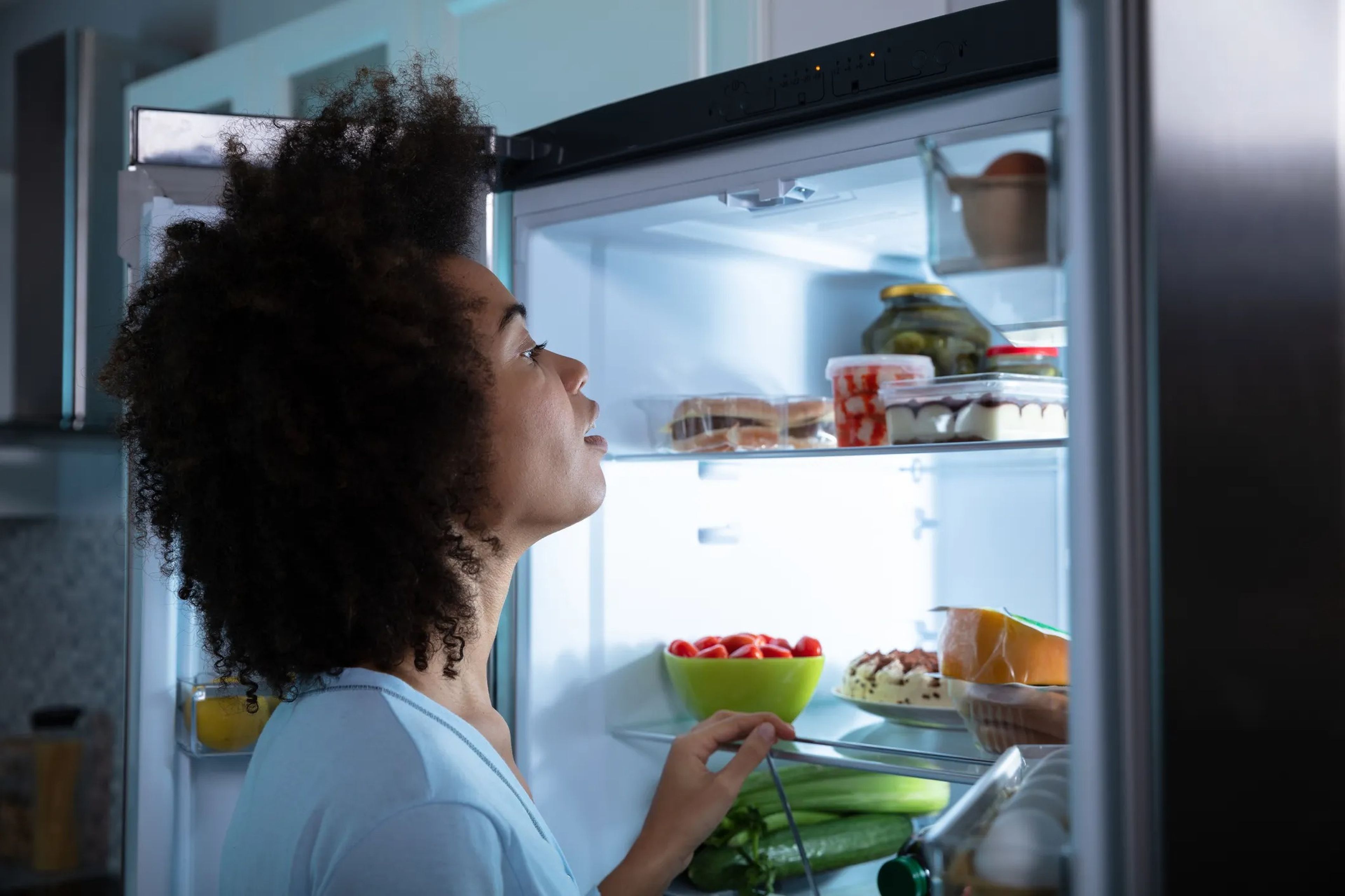 Los picoteos pueden sumar tantas calorías como una comida, por lo que vale la pena planificar.