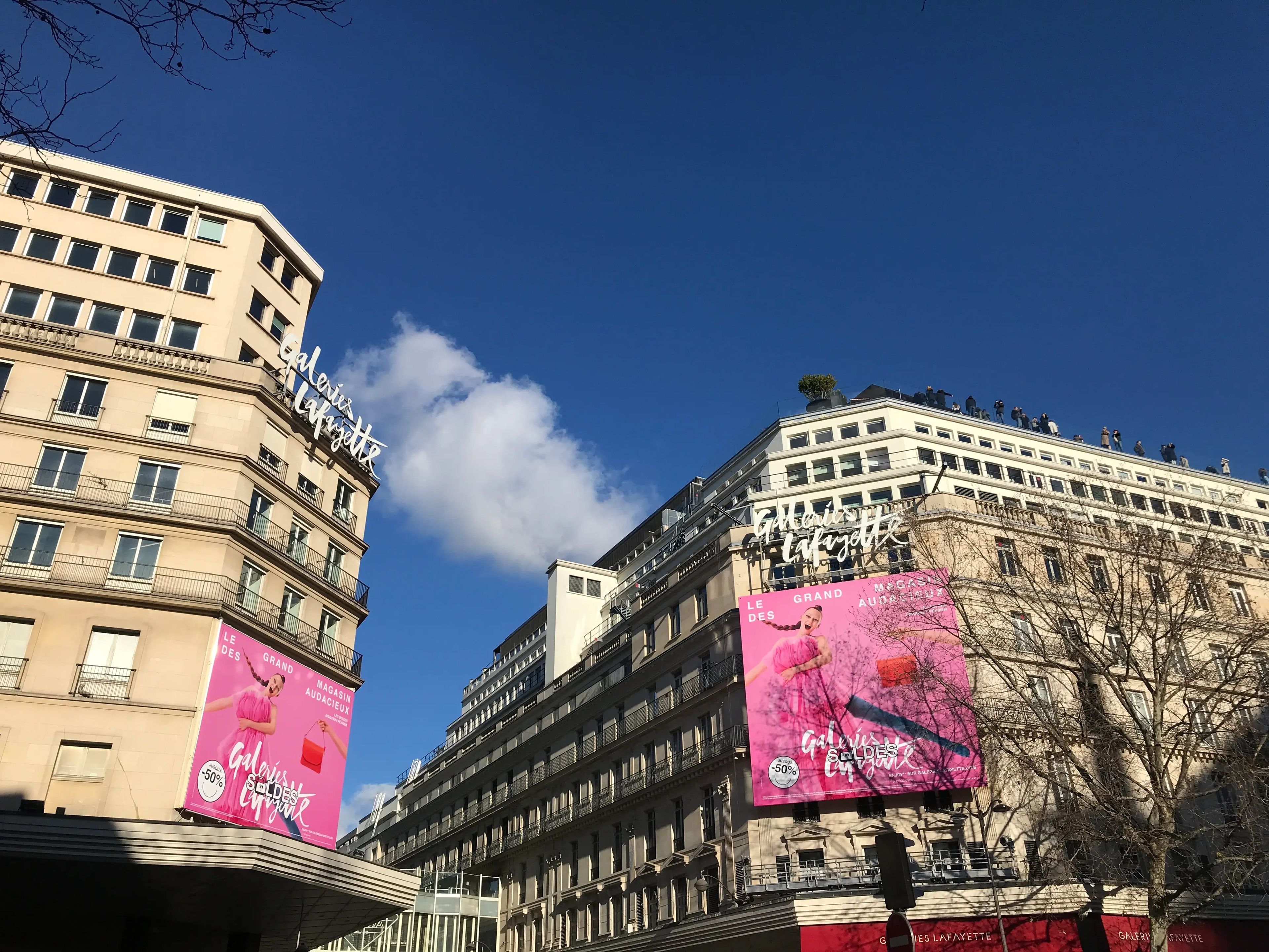 exterior shot of the Galeries Lafayette from the streets of pairs