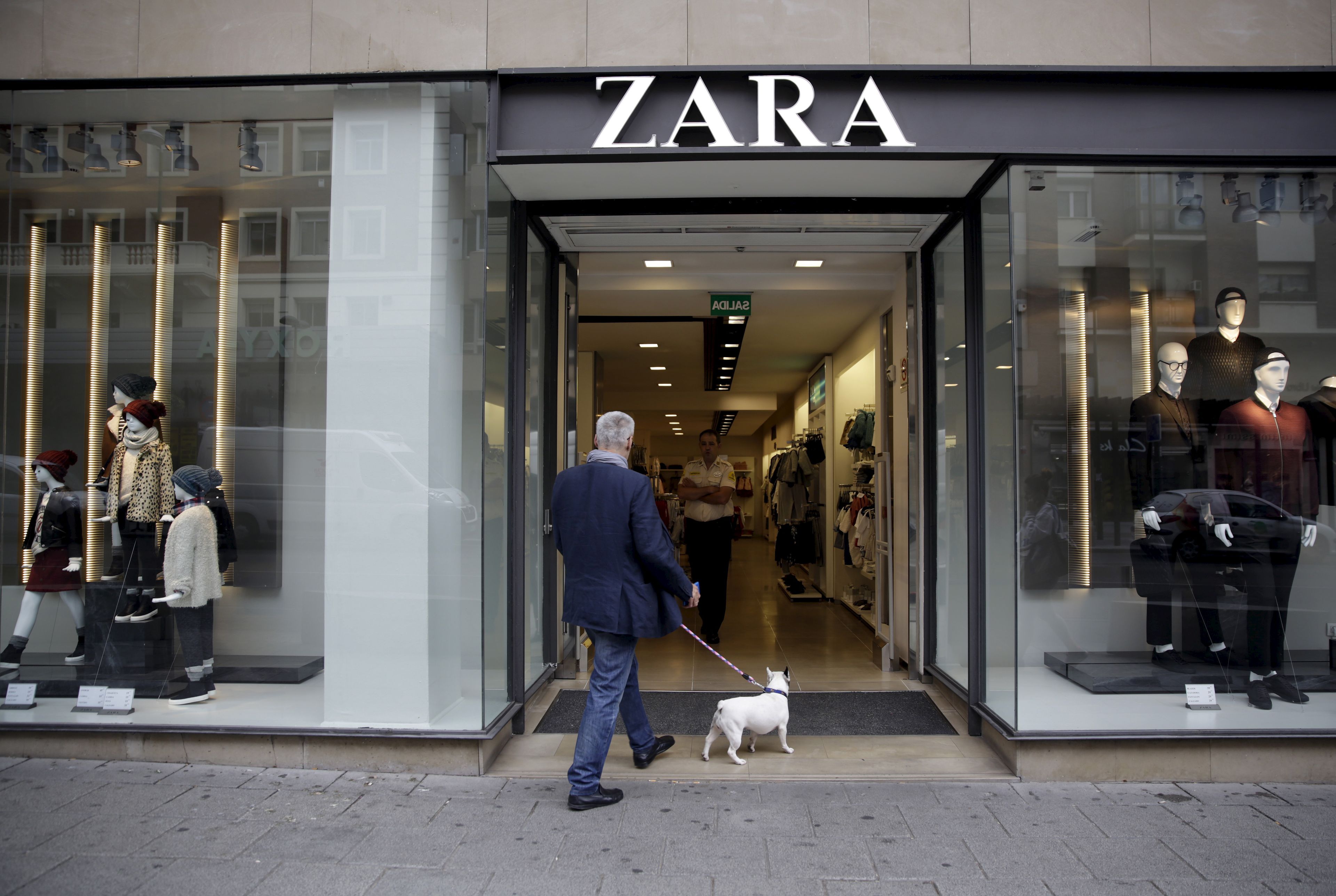 Fachada de una tienda Zara