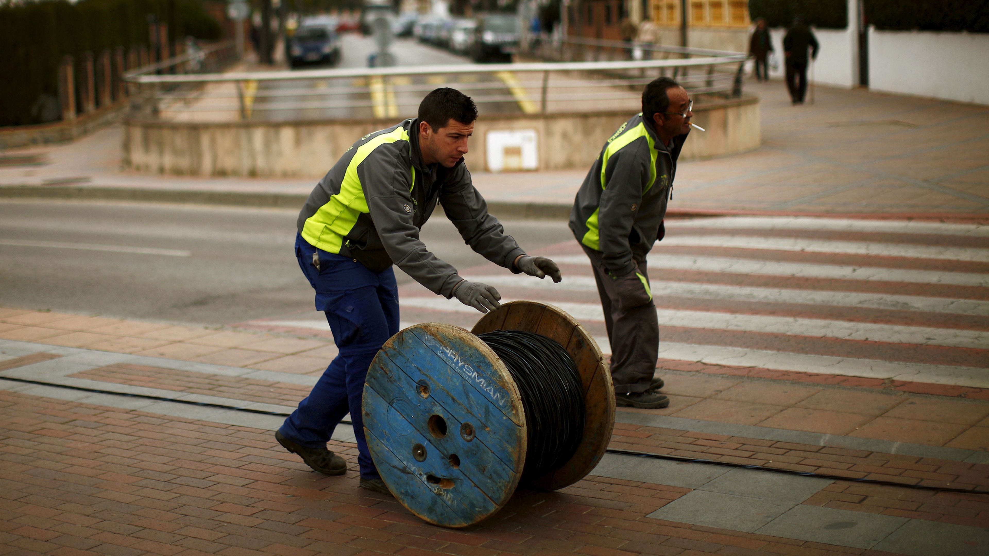 Un trabajador en España