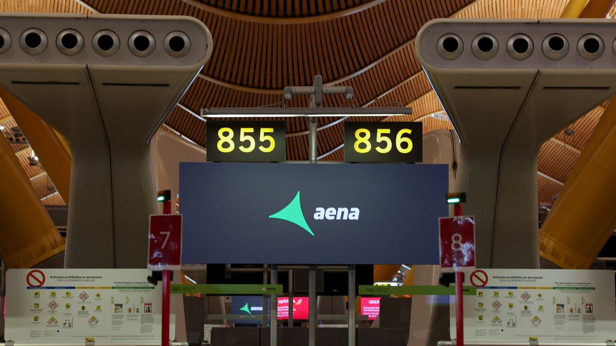 Aena gana 1.450 millones hasta septiembre, un 27% más, tras el aumento del 9% del tráfico aéreo