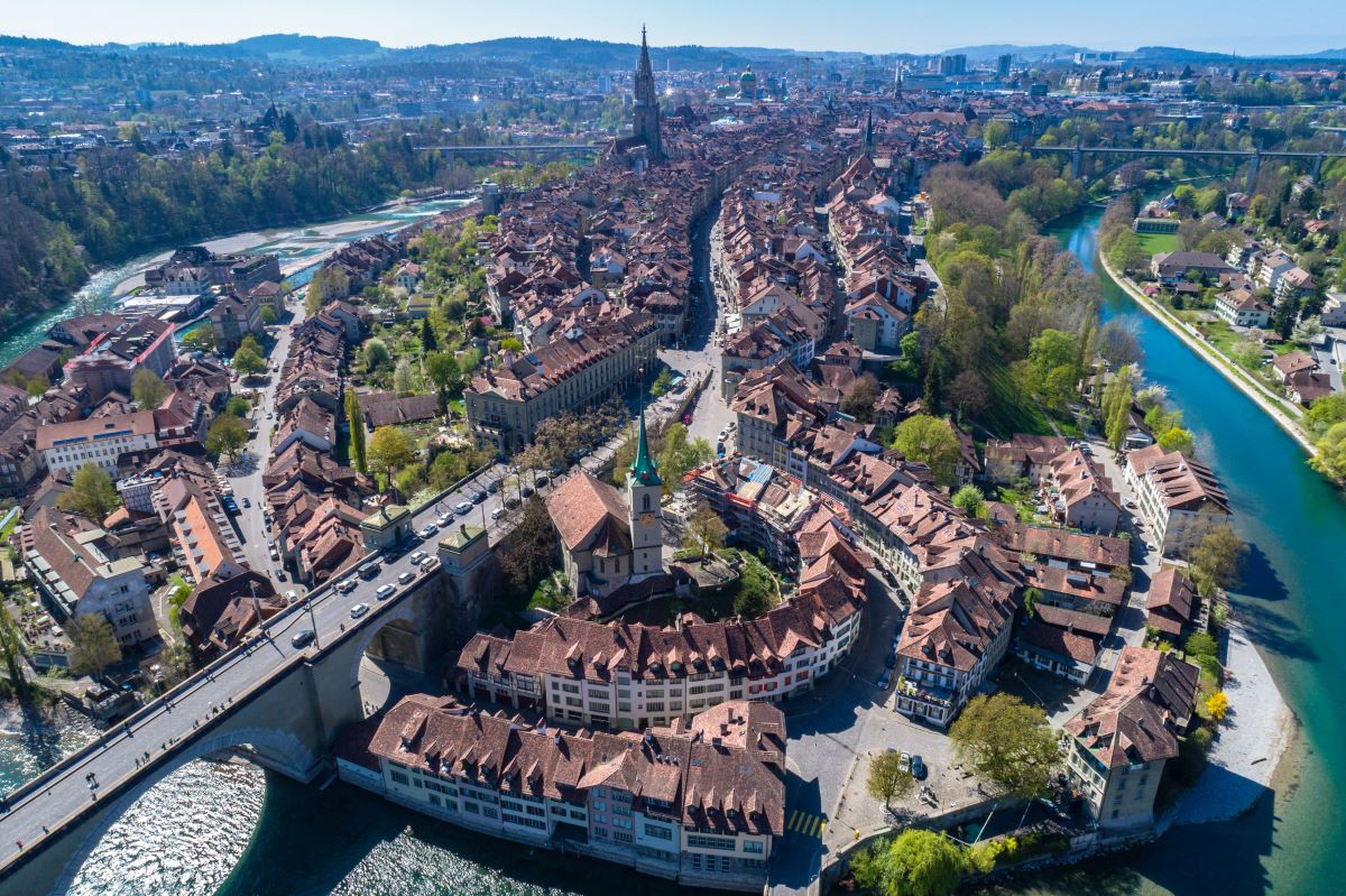Berna, la capital de Suiza, desde el aire
