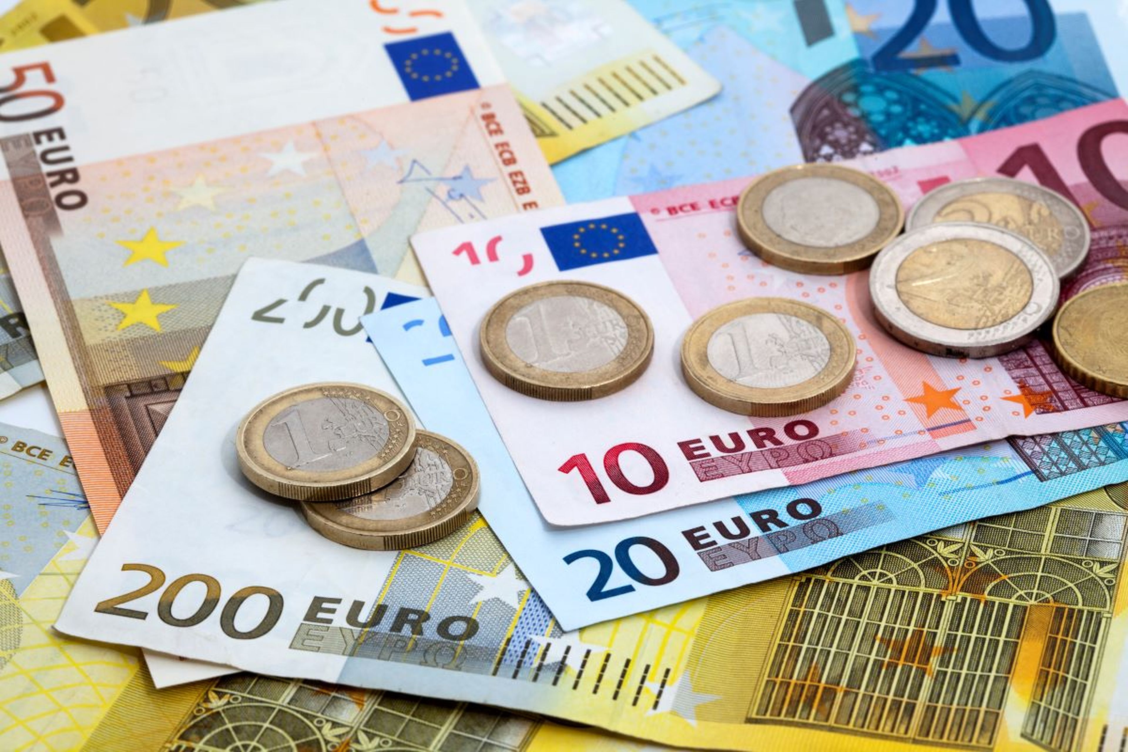 Monedas y billetes de euros