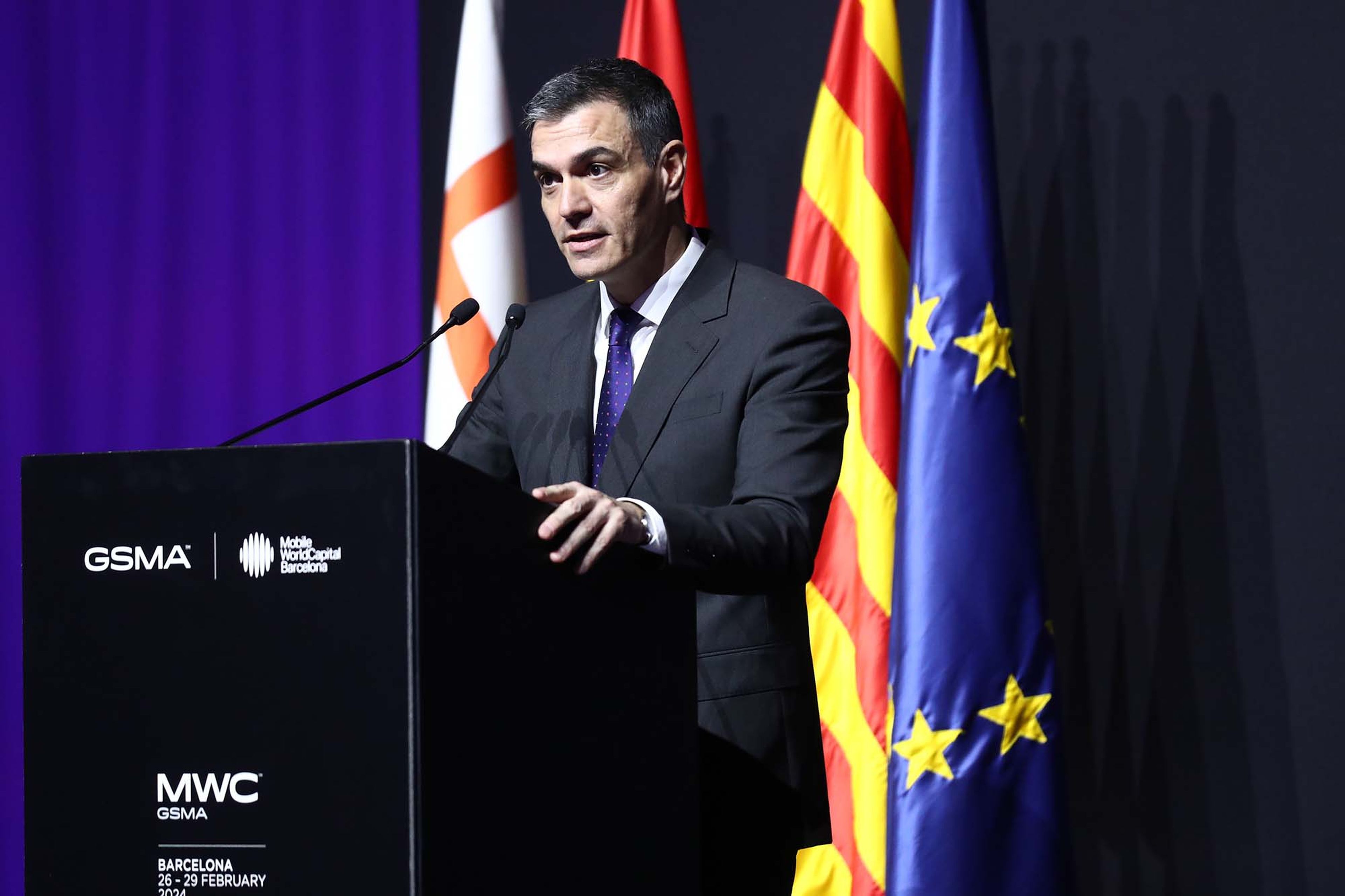 Pedro Sánchez, presidente del Gobierno, durante su intervención en la cena de bienvenida del Mobile World Congress 2024.