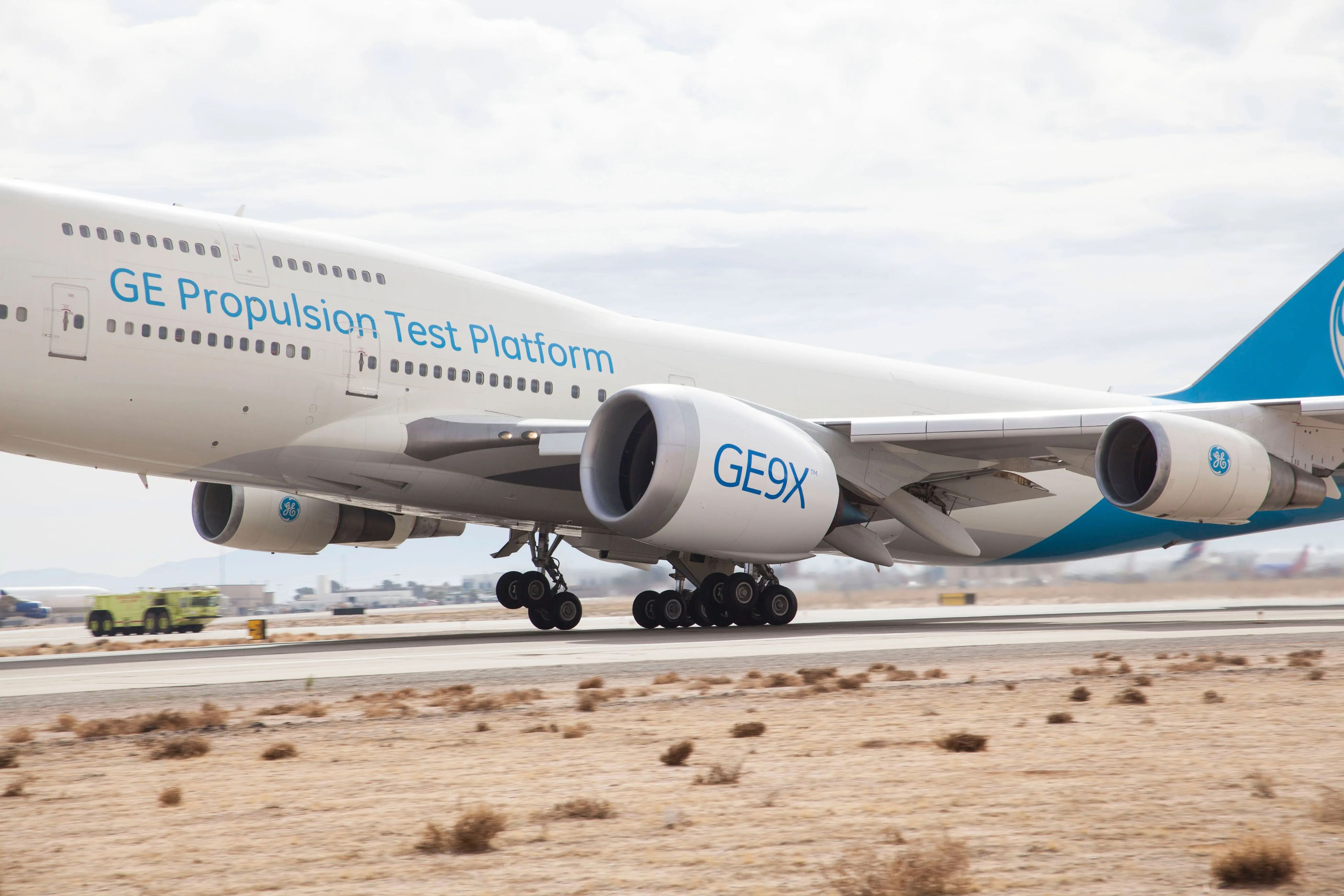 Primer vuelo de prueba del GE9X en un Boeing 747 en 2018.