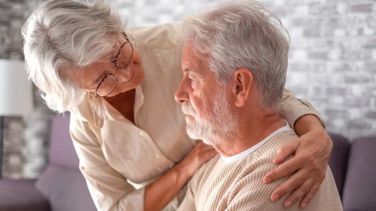 Qué es el divorcio gris: la tendencia que cada vez afecta a más parejas mayores