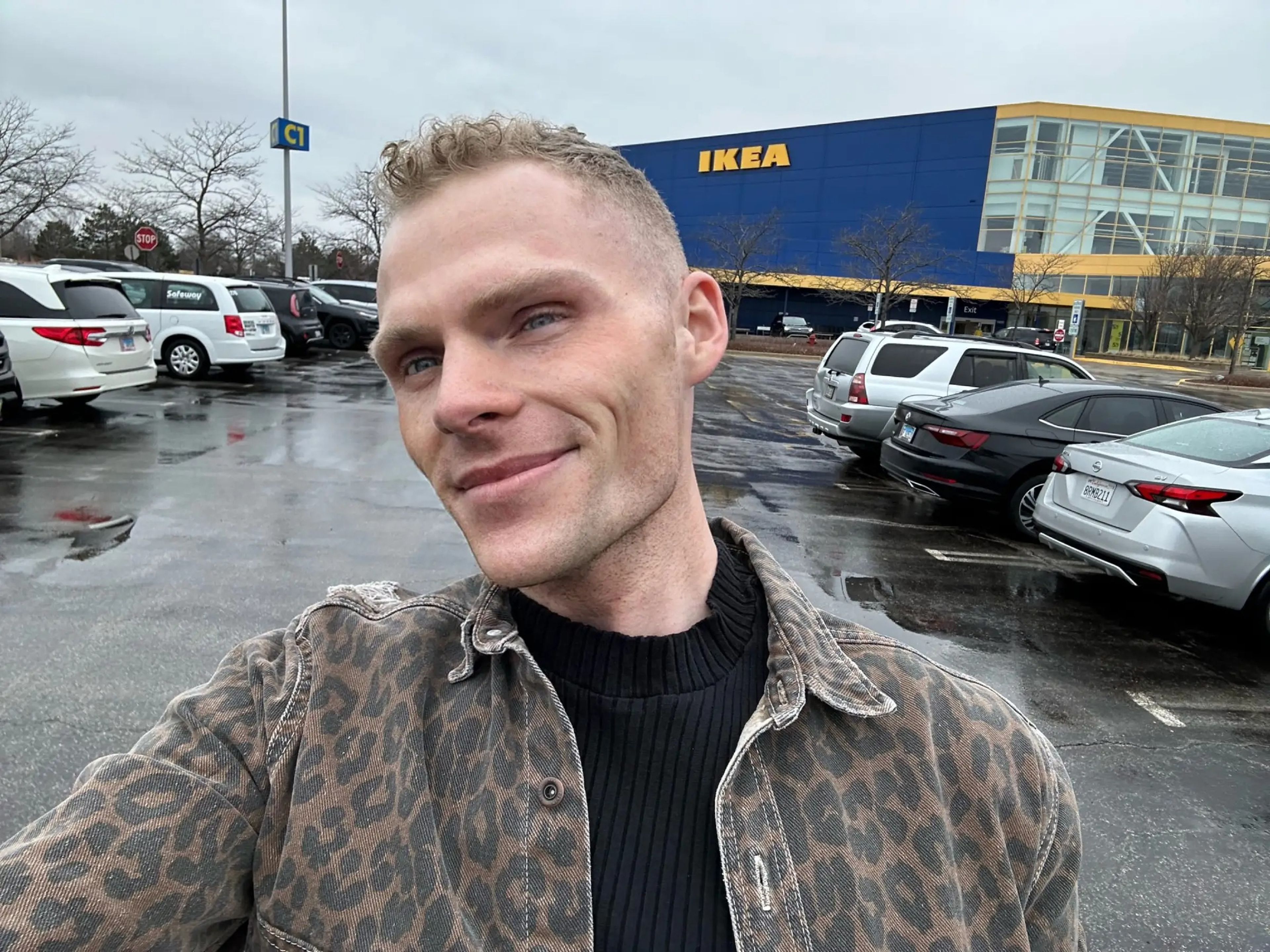 Selfie of the writer in front of Ikea
