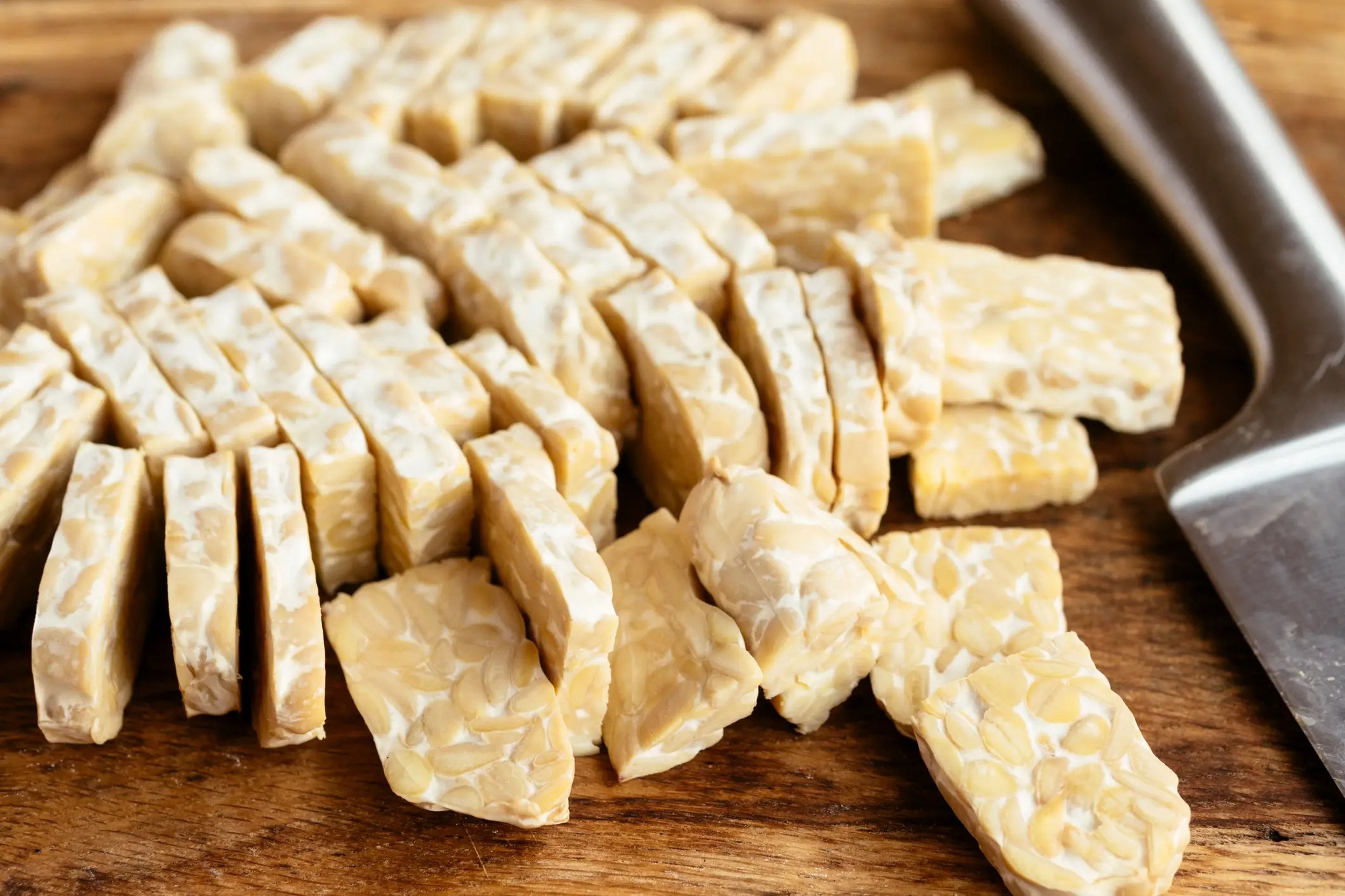 El tempeh también se puede añadir a patatas fritas o ensaladas.