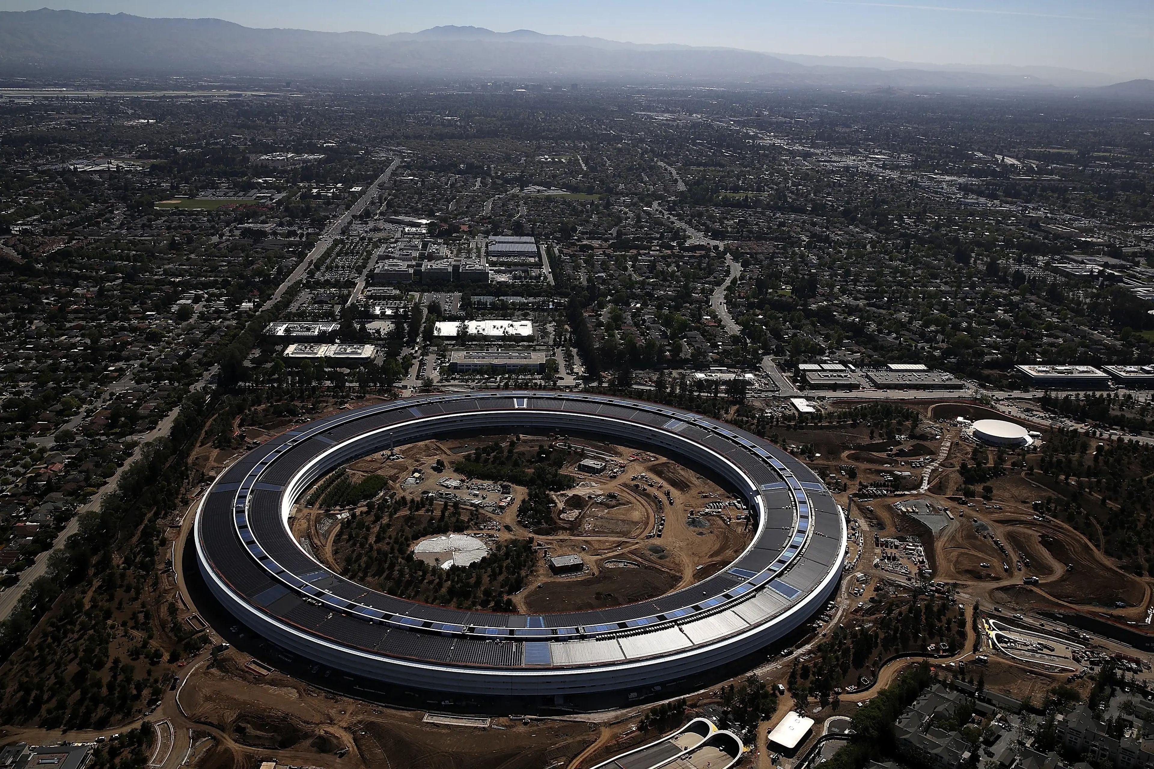 Apple's headquarters in Cupertino that has a circular design like a spaceship