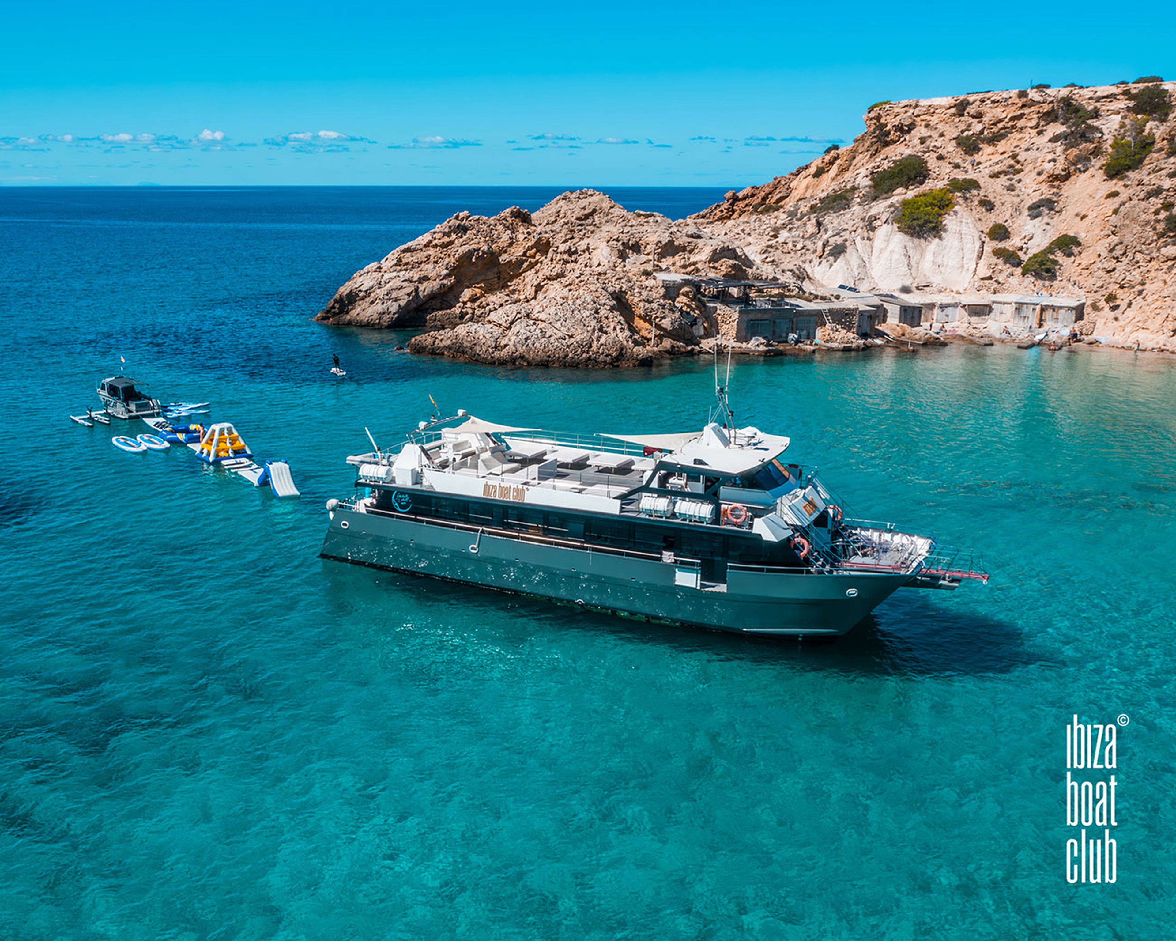 La experiencia más bella y exclusiva en Ibiza
