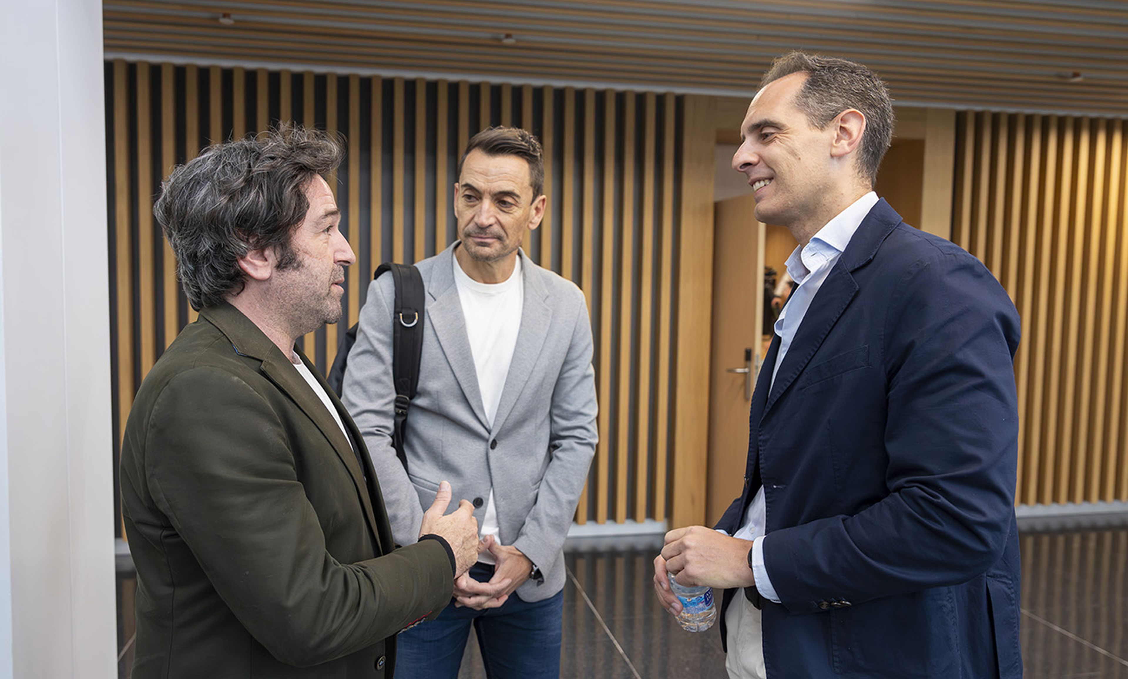 En la imagen, Juan Carlos Muñoz, director de Marketing de Volvo Car España; Manuel del Campo, CEO de Business Insider España; y Víctor Navarro, director de Marketing de Lactalis Forlasa.