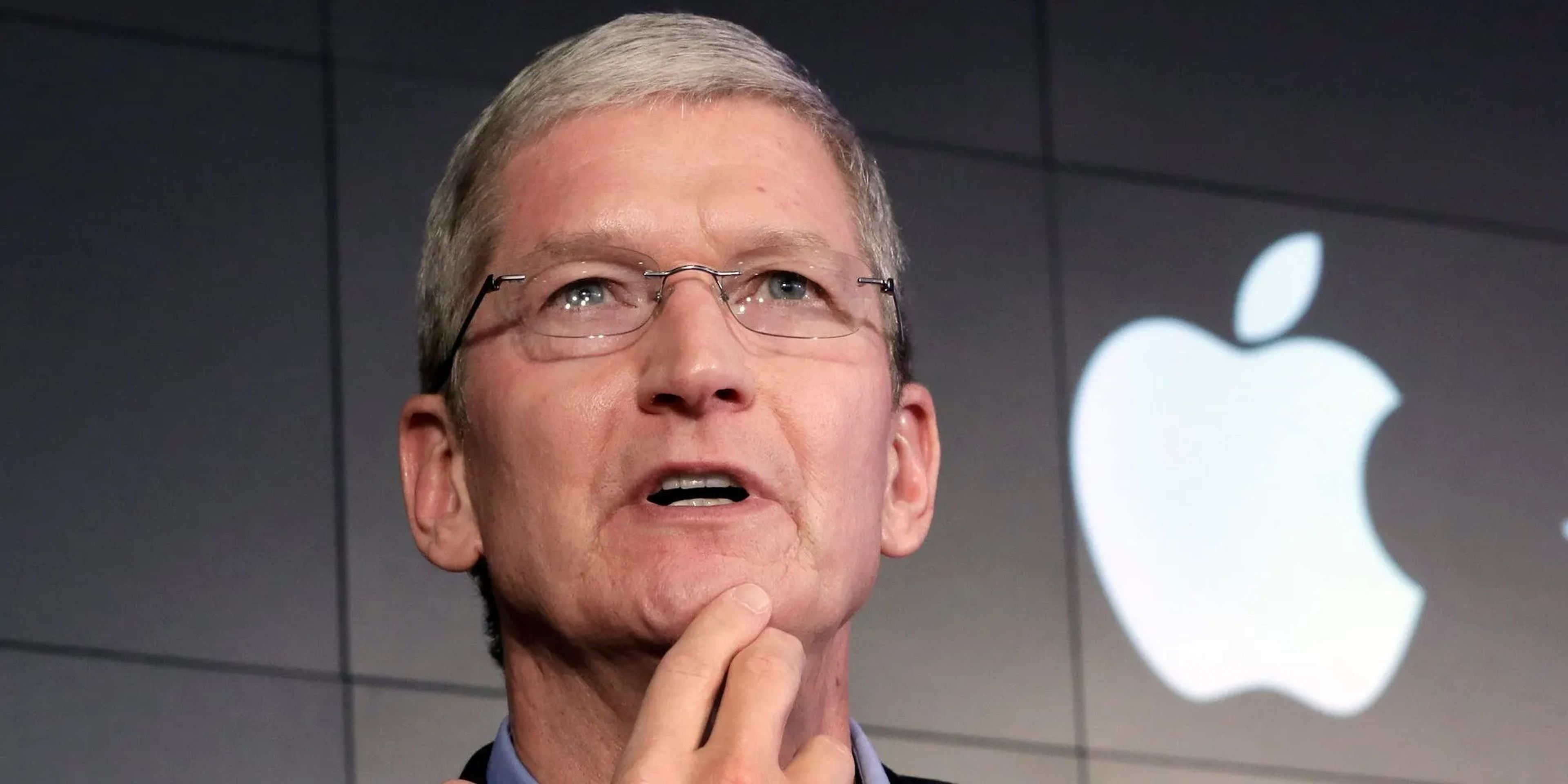 El CEO de Apple, Tim Cook, ha dado marcha atrás en dos grandes proyectos, lo que ha provocado recortes de plantilla.