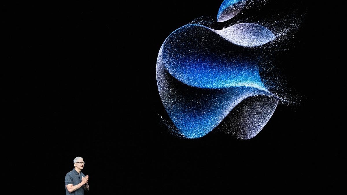 Apple no puede decir que las ventas de iPhone estén creciendo, por eso habla de «servicios»… y eso es un problema