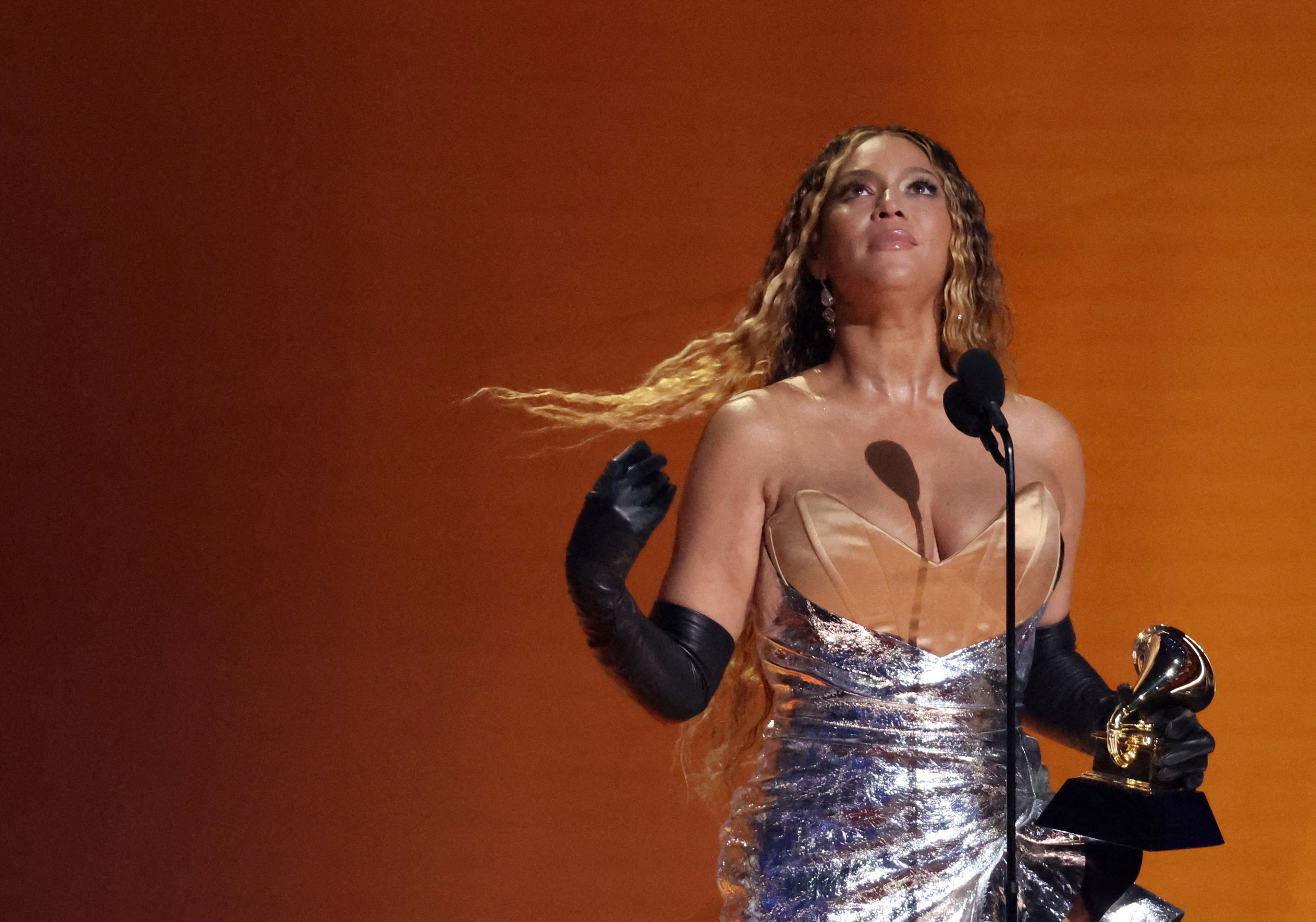 Beyonce durante la 65ª edición de los Premios Grammy en Los Ángeles, California, (EEUU).