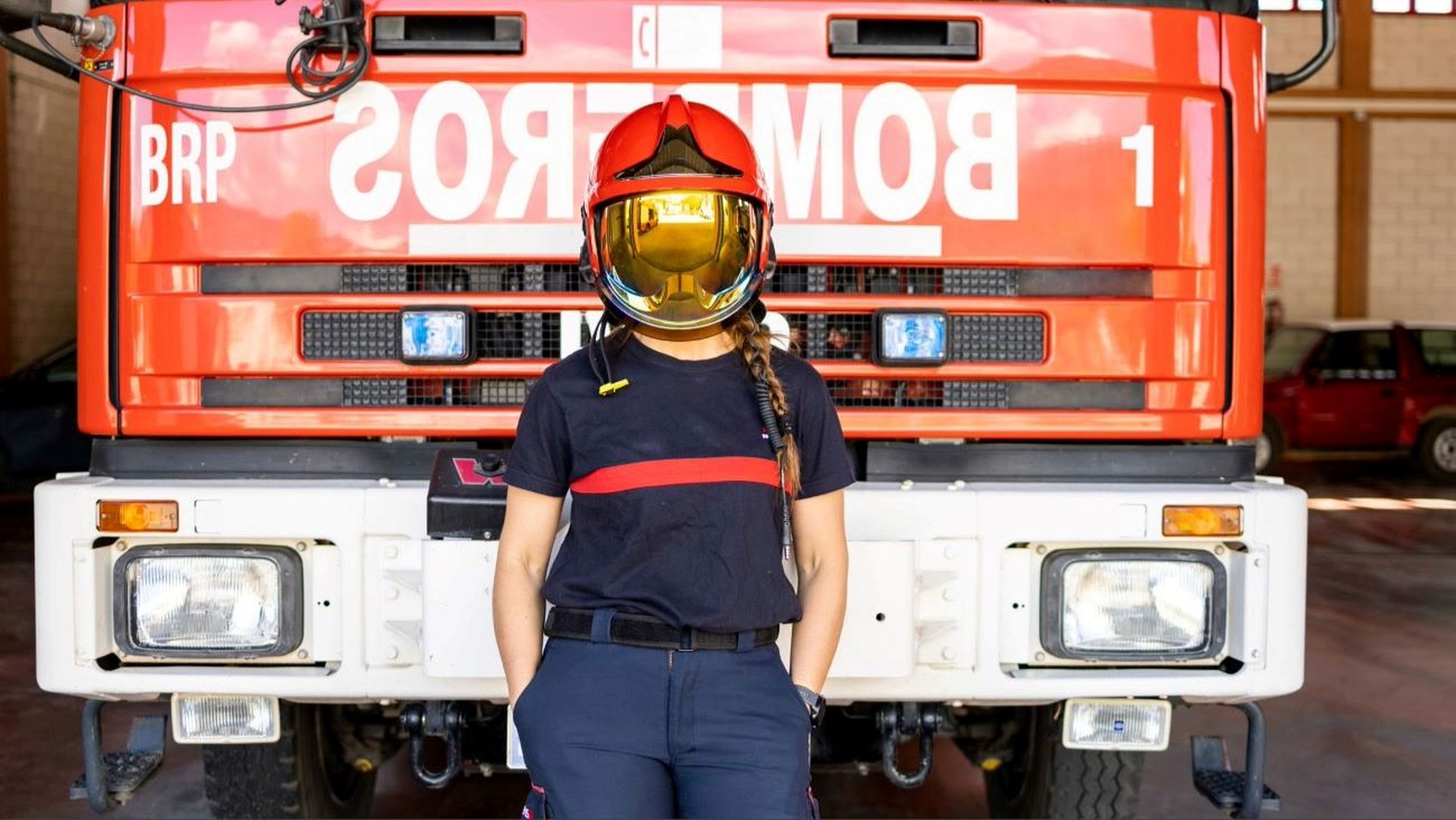 Bombera, camión de bomberos