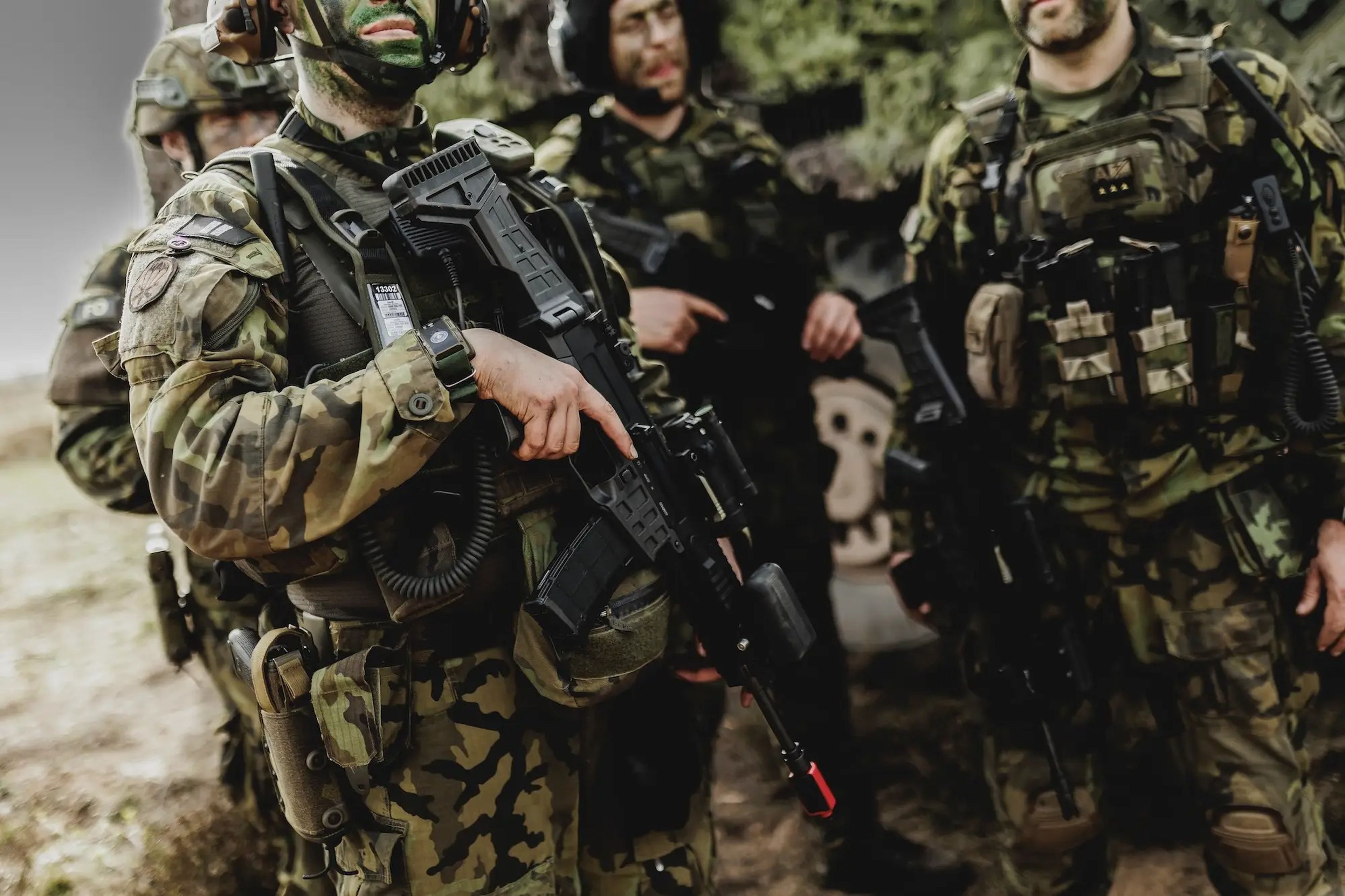 Soldados checos, noruegos y alemanes participan en un ejercicio de la OTAN en abril.