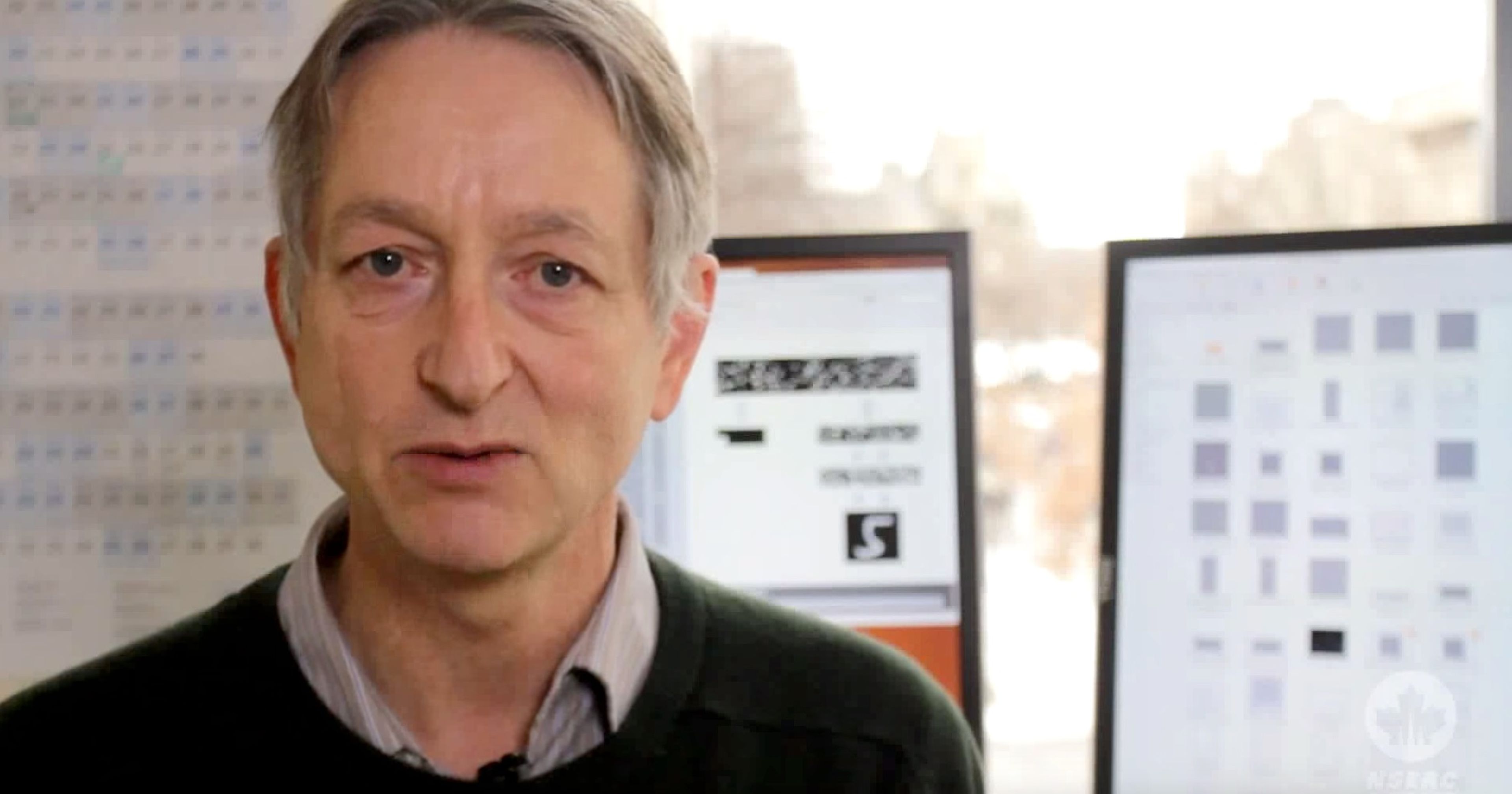 Geoffrey Hinton cree que el Gobierno británico debe establecer una renta básica universal para paliar los efectos de la IA en los puestos de trabajo.