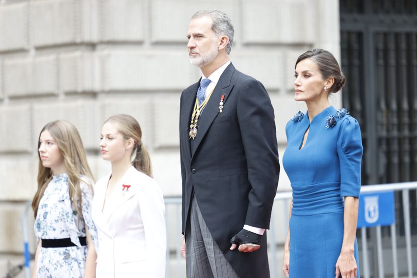 La familia real en la jura de Constitución de la princesa Leonor.