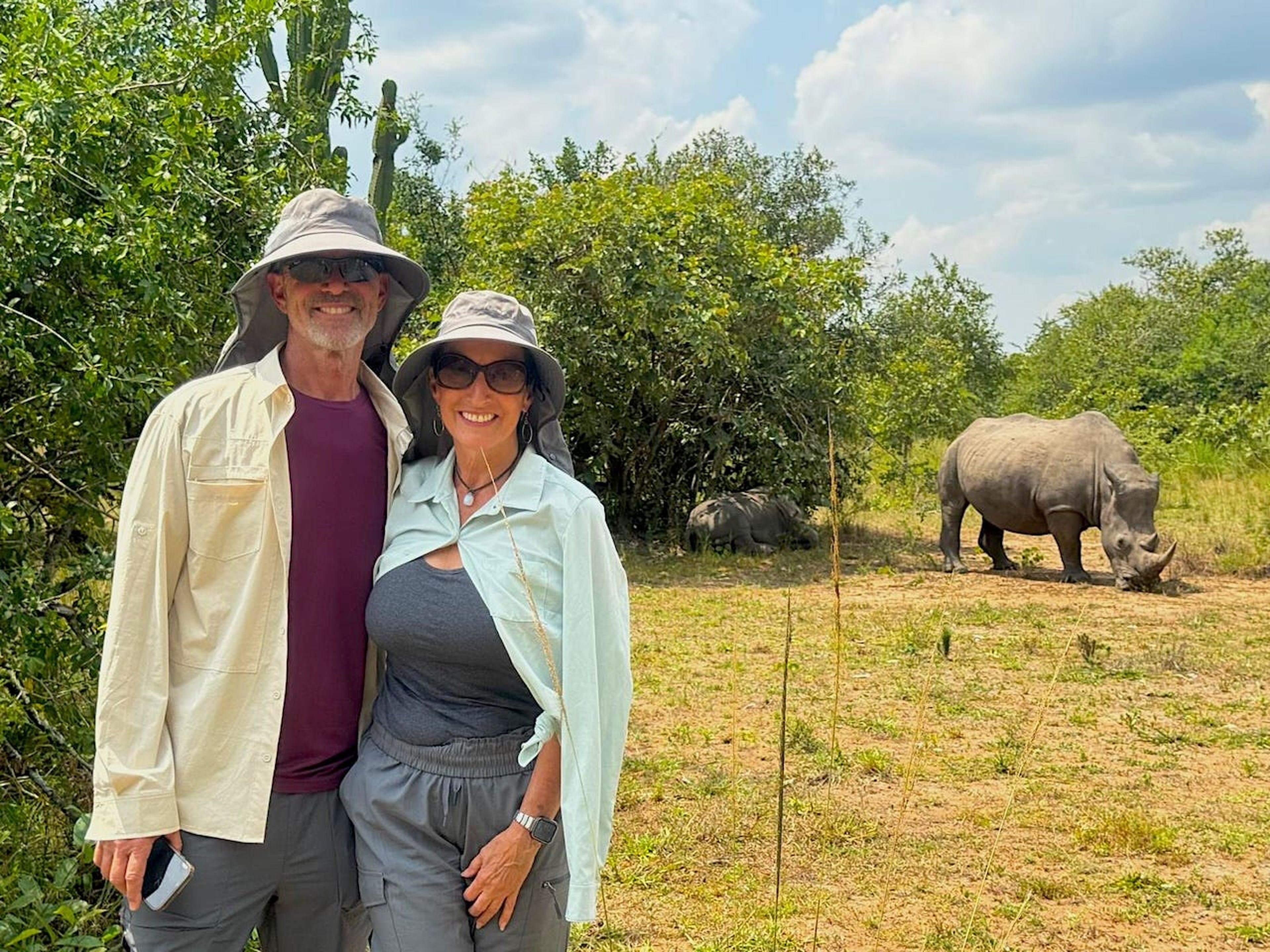 Dorine Olive y su pareja, Chuck, harán una excursión por Uganda como parte de su vuelta al mundo de este año.