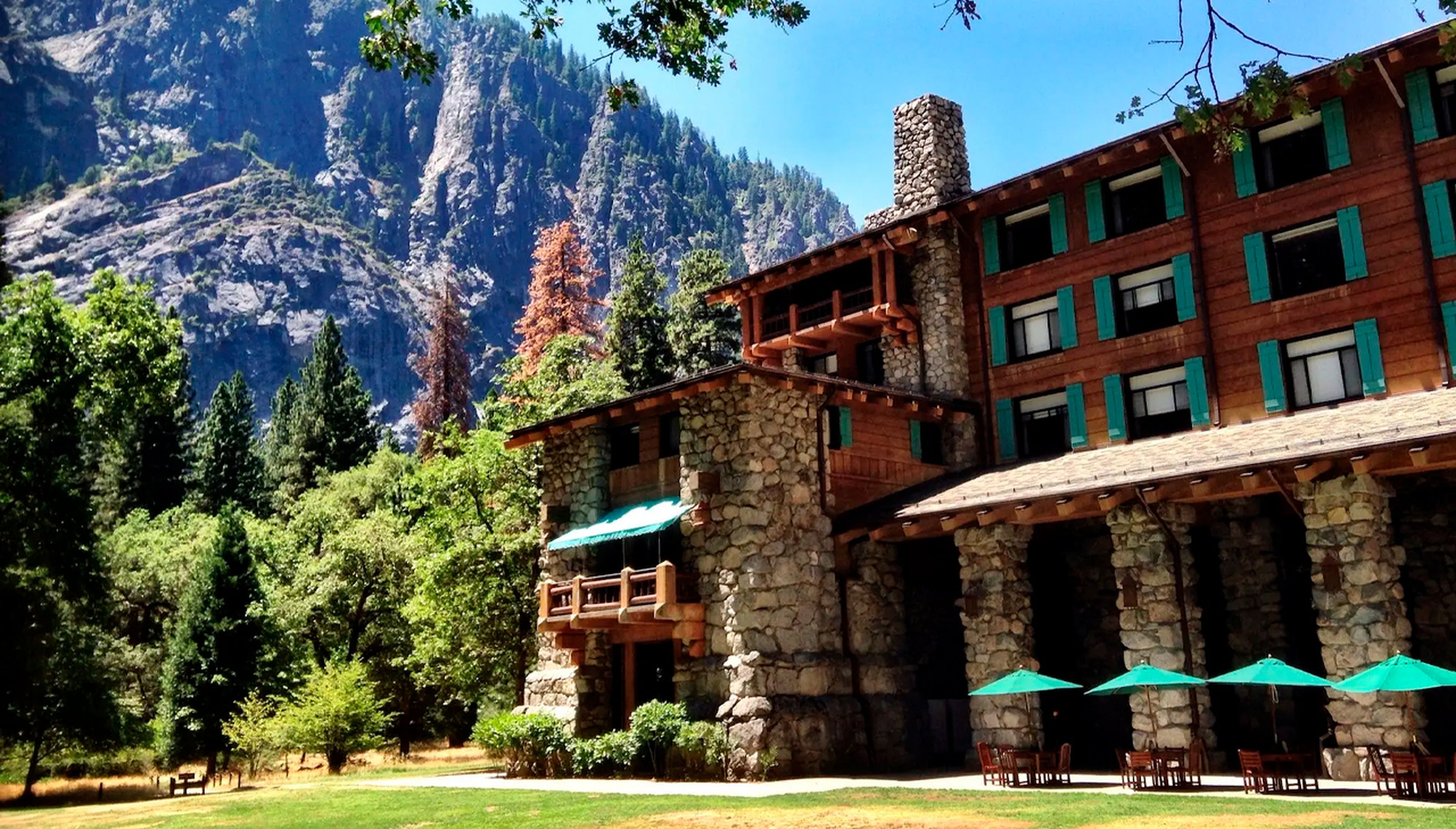 El Hotel Ahwahnee en el Parque Nacional de Yosemite.