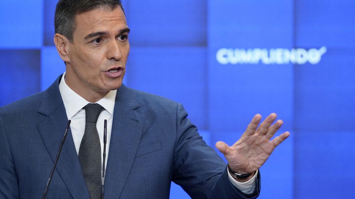 Pedro Sánchez pide a la UE que &quot;reconsidere&quot; los aranceles para los coches chinos