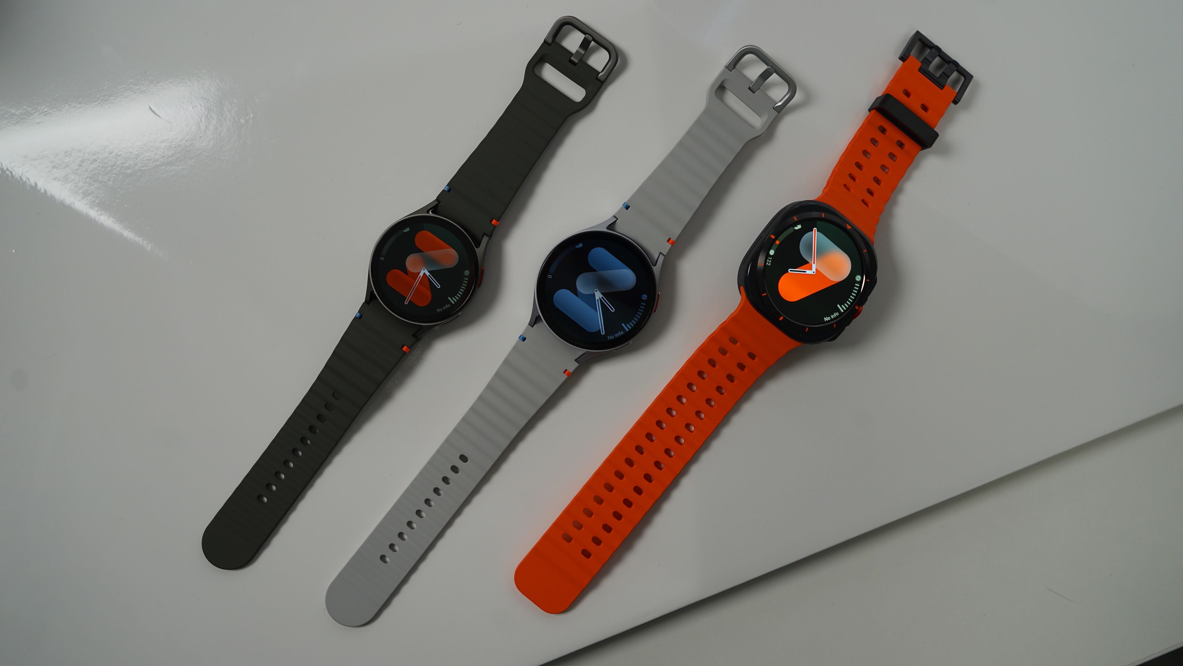 Samsung Galaxy Watch Ultra y Watch 7