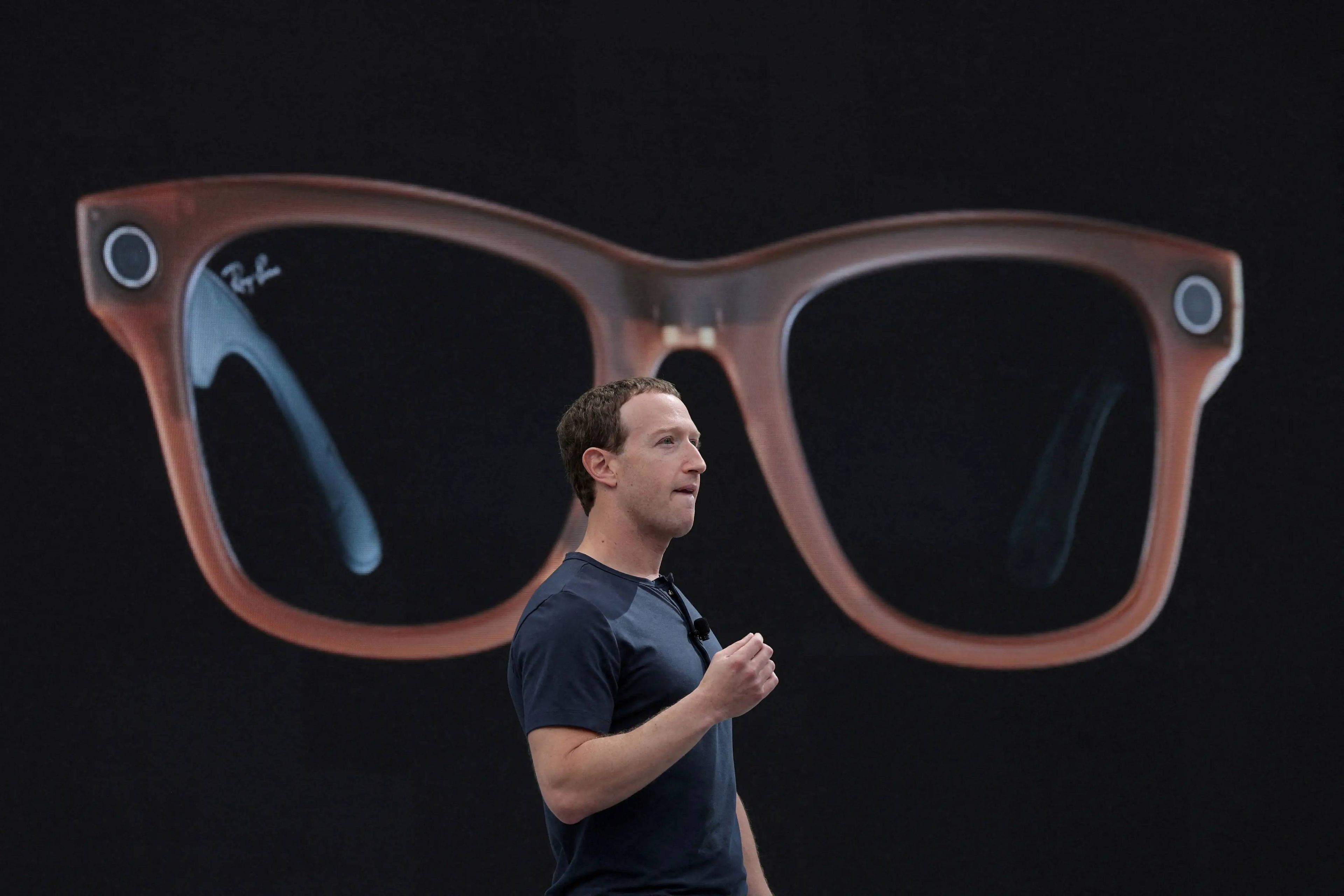 El CEO de Meta, Mark Zuckerberg, ha predicho que las gafas inteligentes, dotadas de tecnología de IA, se convertirán en algo habitual.