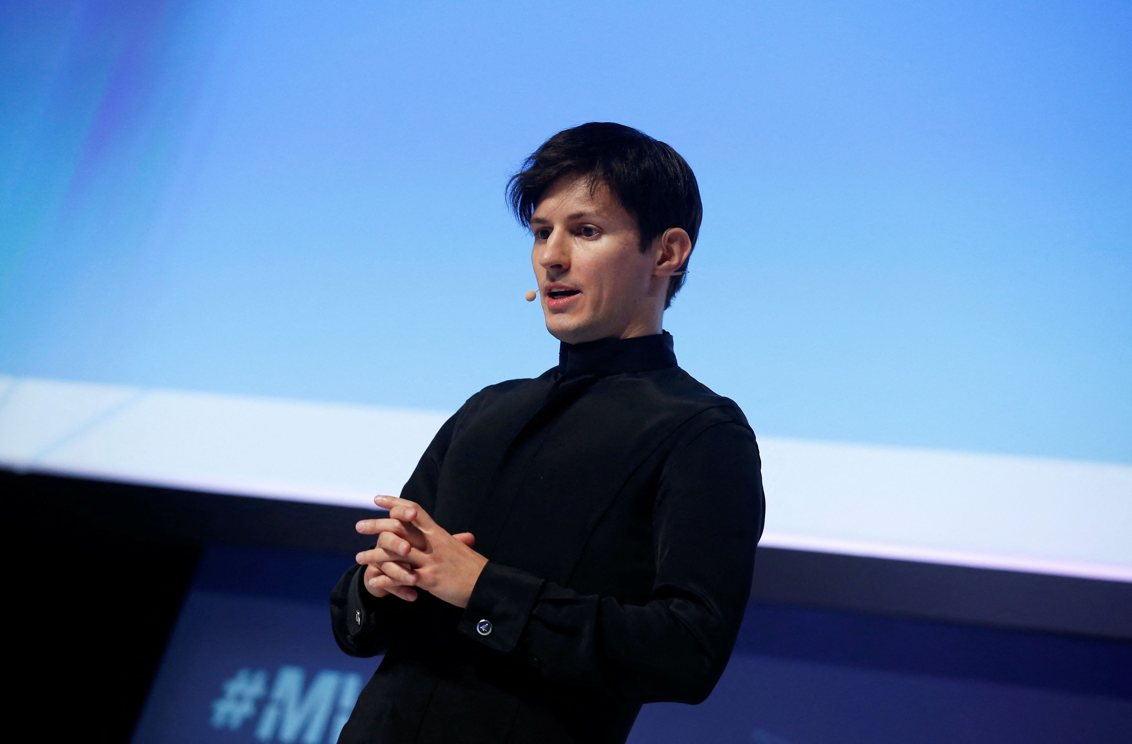 El fundador y CEO de Telegram, Pavel Durov, pronuncia un discurso durante el Mobile World Congress de Barcelona. 