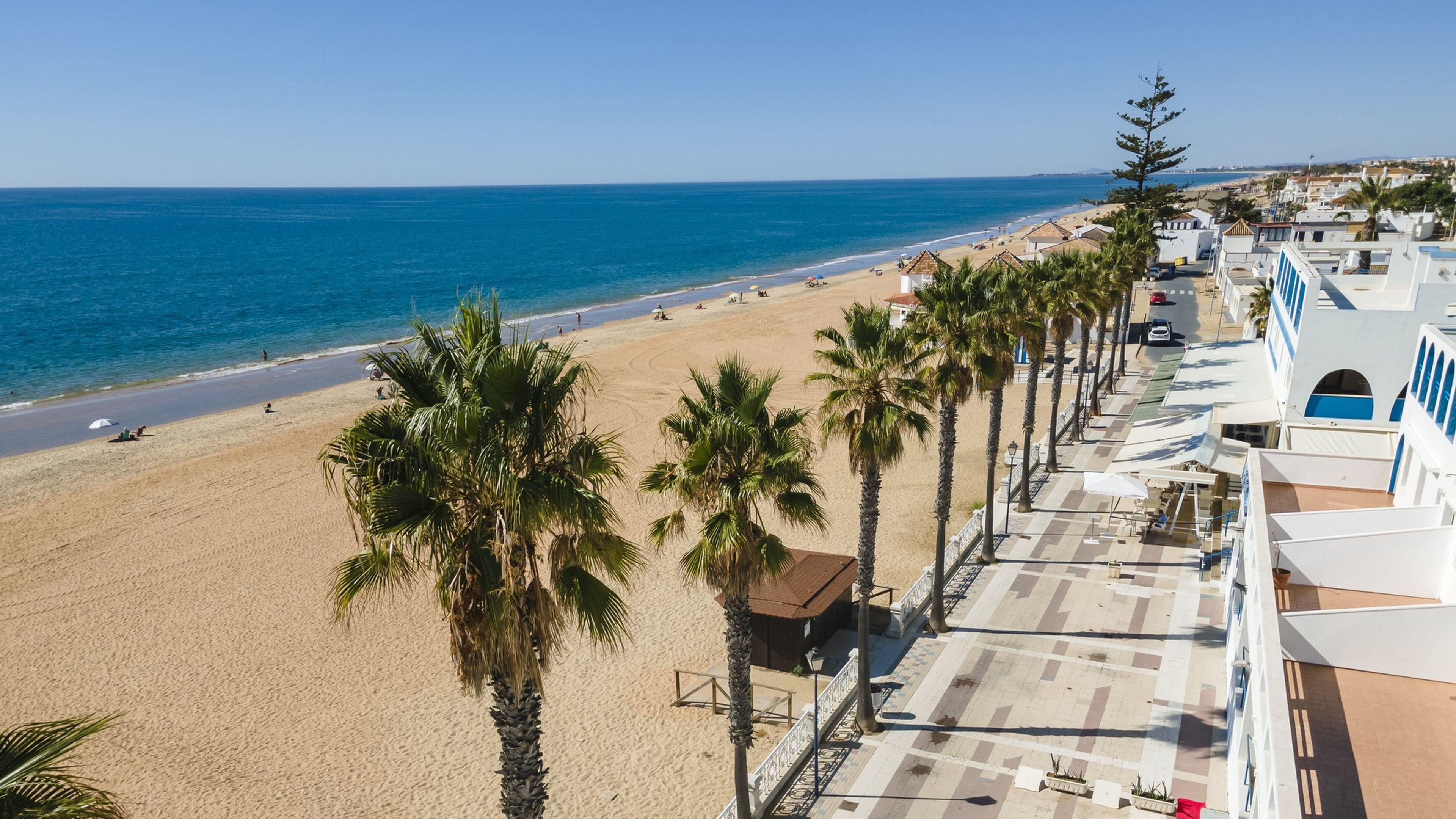 Lepe, una de las diez localidades más baratas para comprar una casa en la playa.