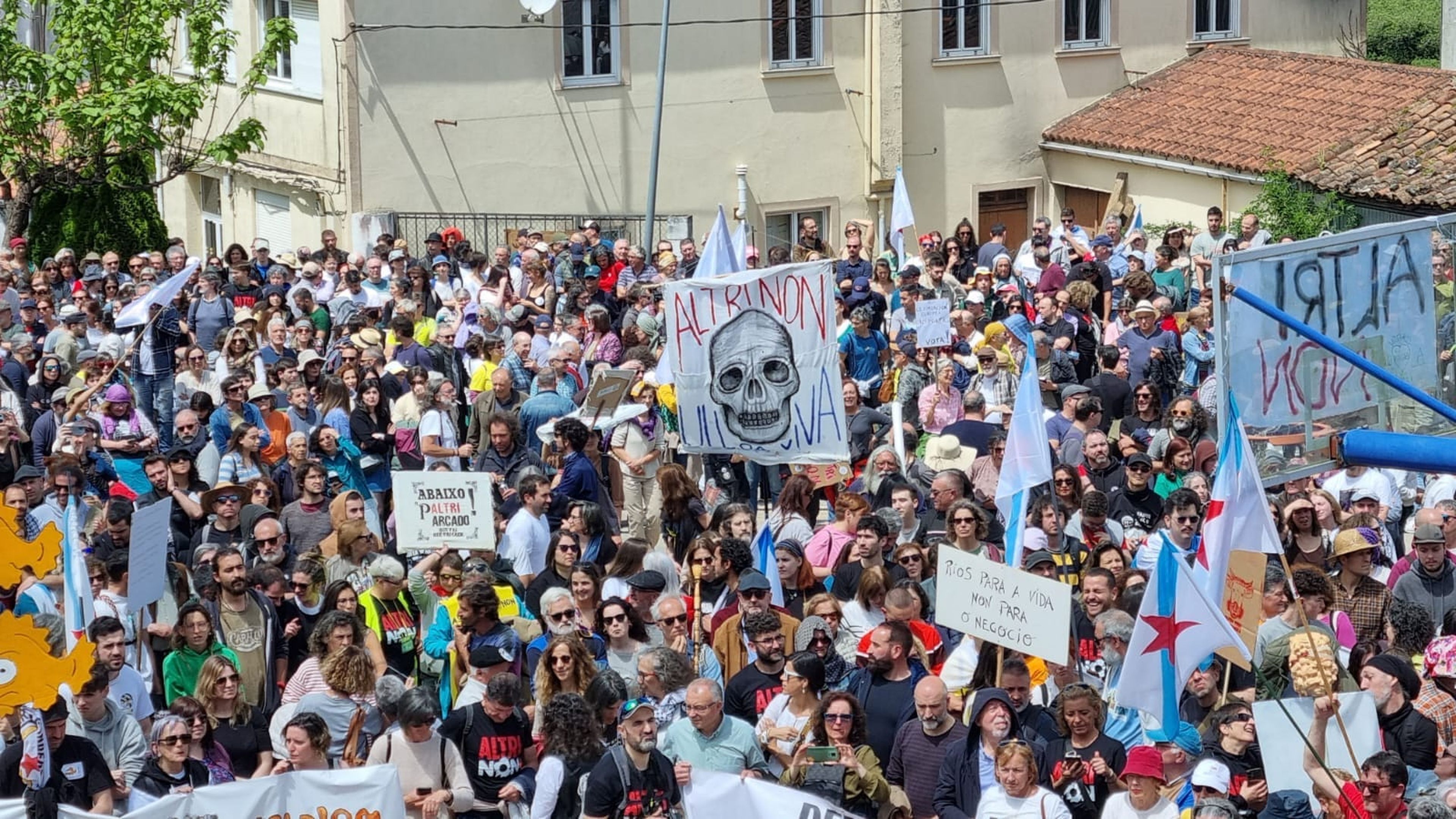 Protesta por la construcción de Altri