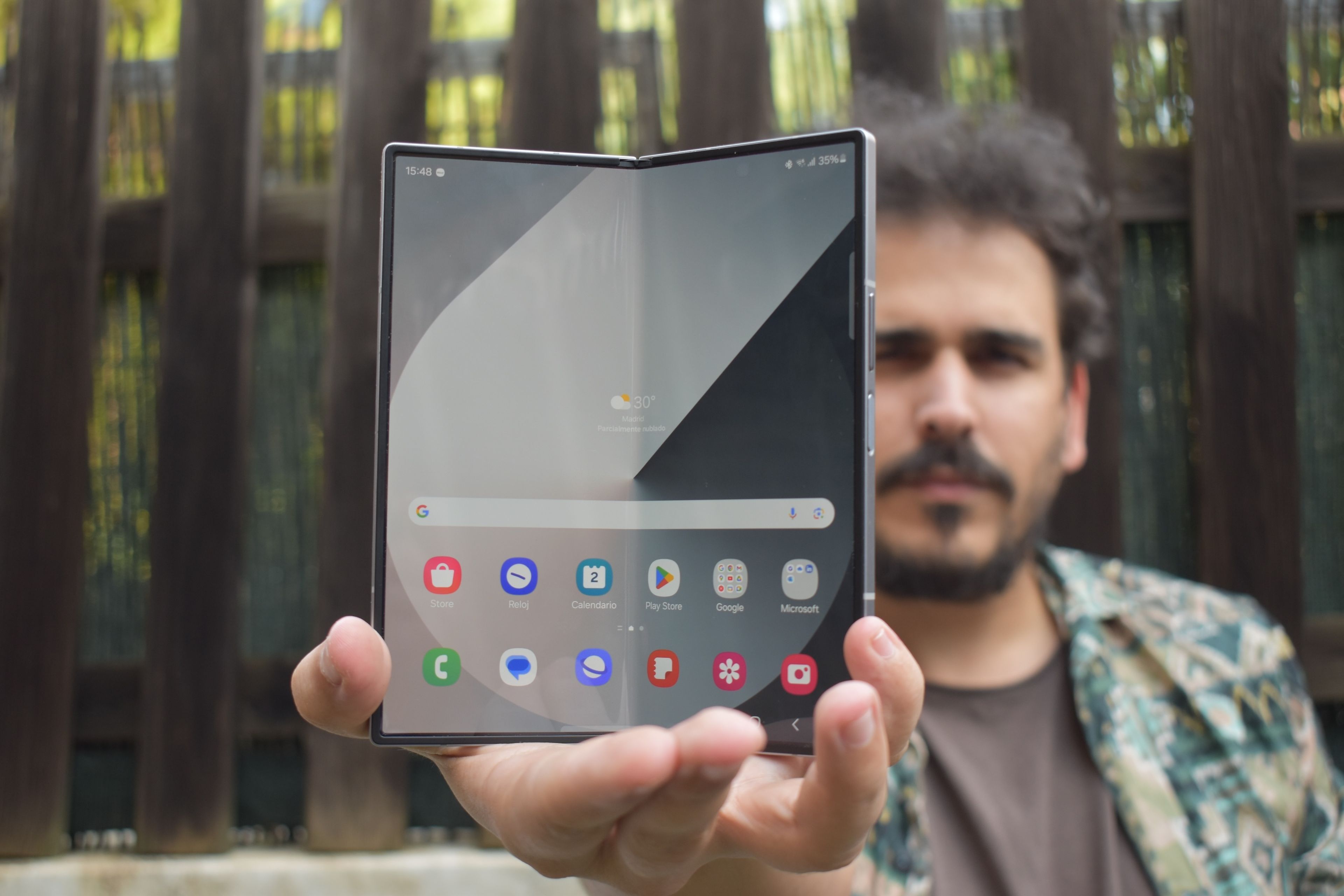 Samsung Galaxy Z Fold 6