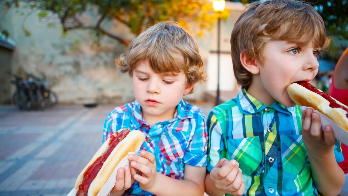 Por qué es una mala señal para la economía que se estén cenando más salchichas en Texas