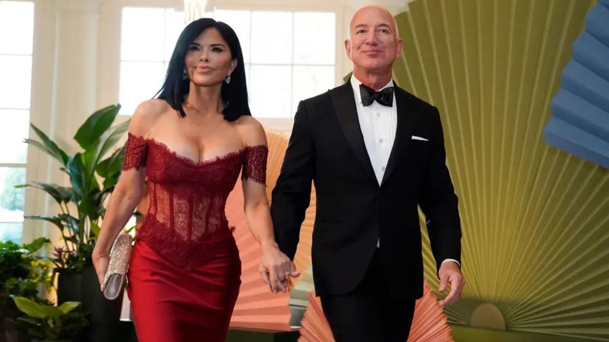 Estas son las últimas series que Jeff Bezos ha visto con su mujer