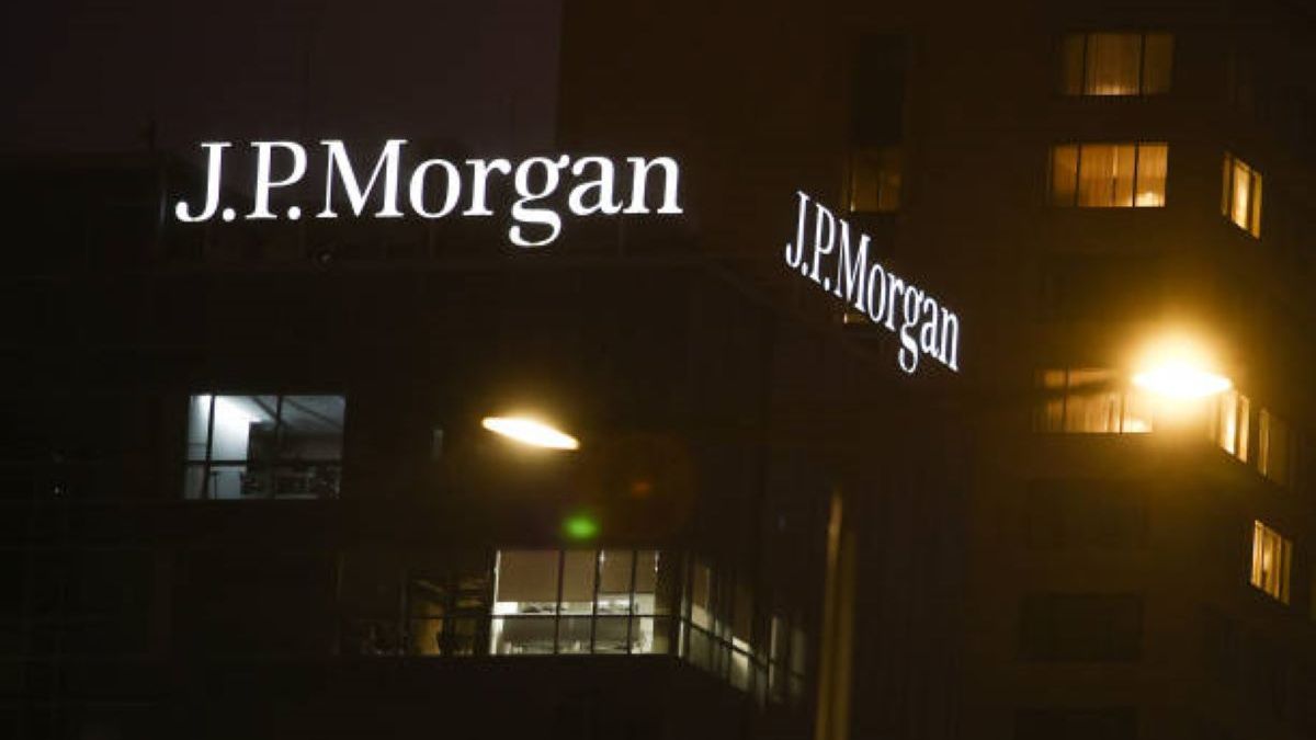 JPMorgan demanda a clientes por aprovechar un error en la banca digital para retirar grandes sumas de dinero