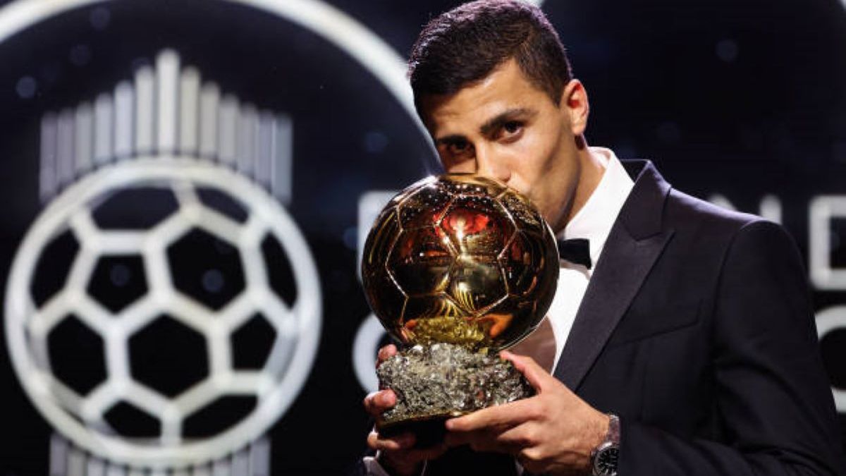 Las botas que va a vender Nike por el Balón de Oro de Rodri Hernández