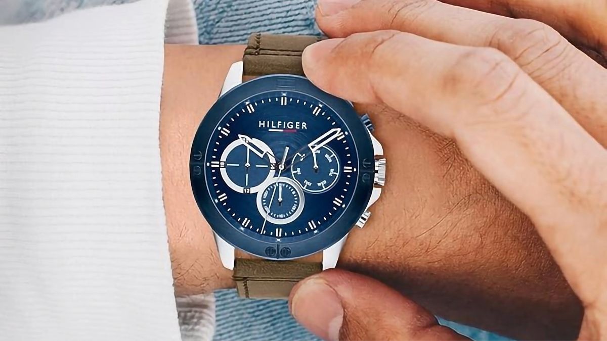 Correa de piel y valoraciones top: Tommy Hilfiger liquida en Amazon uno de sus relojes más atractivos