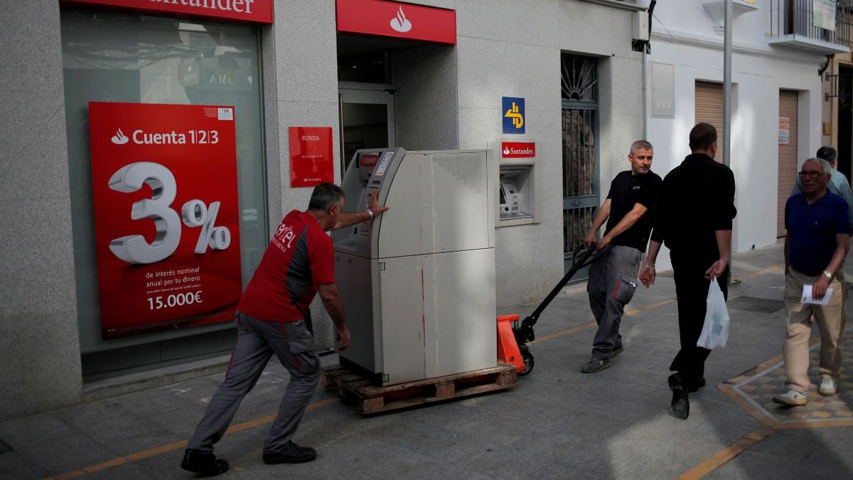 Cambio en las condiciones de la banca española: subida salarial a partir del 11% para decenas de miles de trabajadores con el nuevo convenio