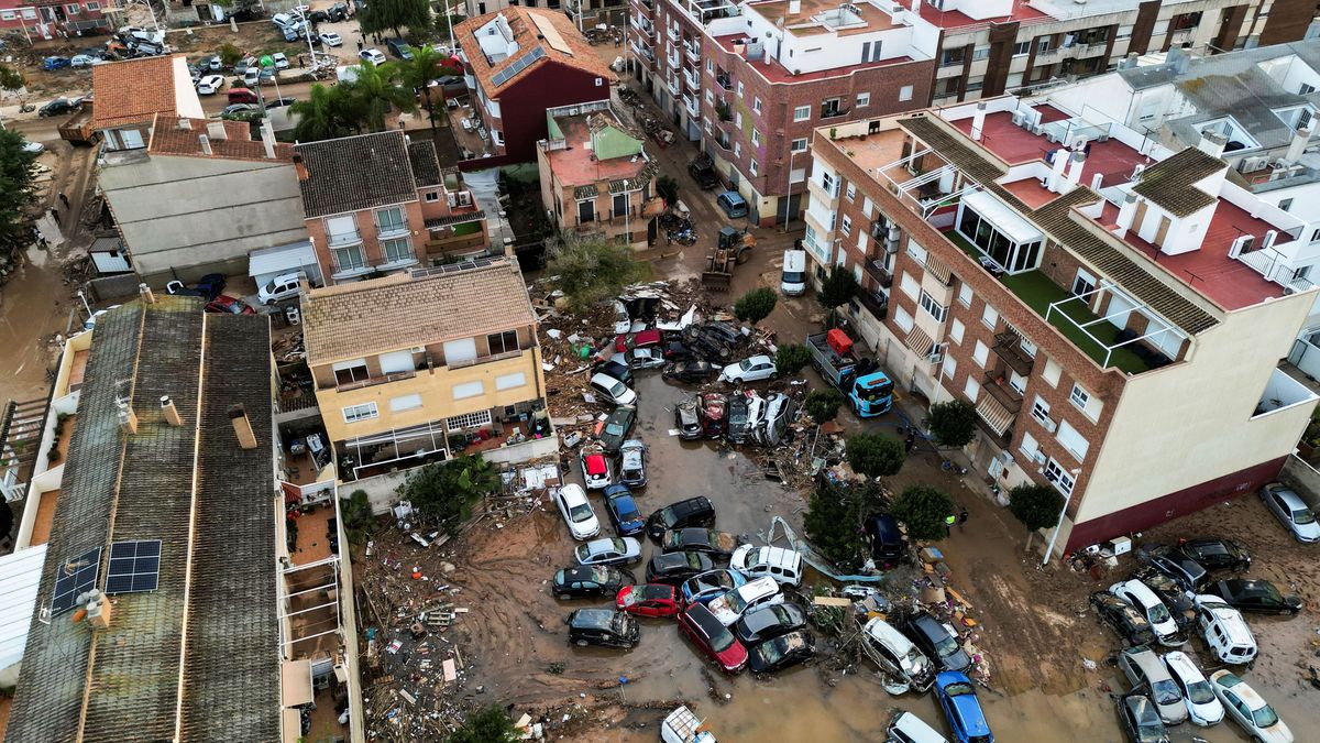 Banco de España cifra en un 0,2% el impacto de la DANA en el PIB: 560.000 clientes de bancos afectados y medio millón de hipotecas en peligro