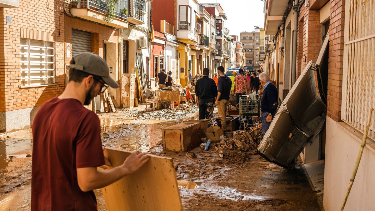 El Gobierno valenciano responde a la DANA: rebajas fiscales aprobadas para los afectados