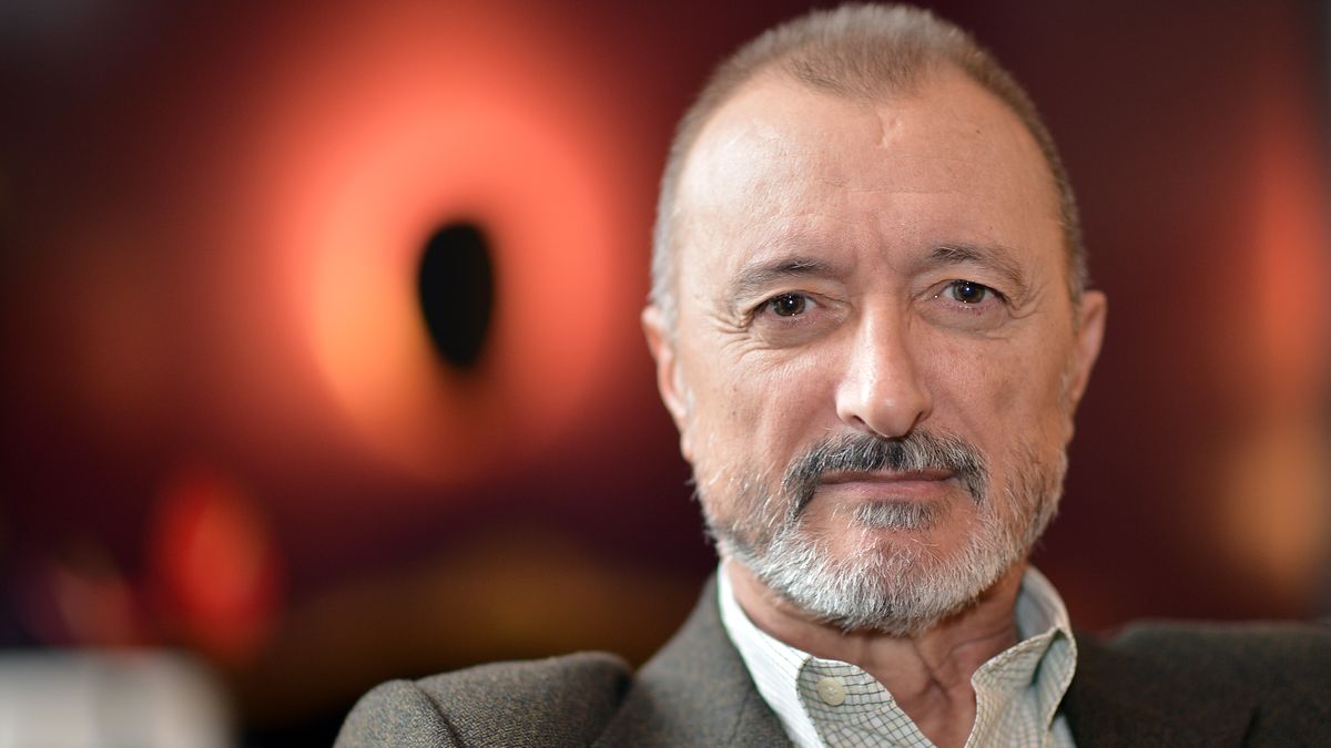 Así invierte su fortuna Pérez Reverte: de la literatura a las inversiones inmobiliarias