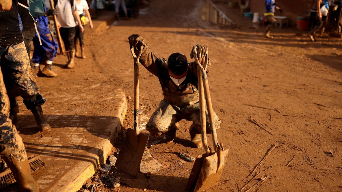 Incapacidad temporal extraordinaria: la baja laboral para afectados por la DANA que garantiza hasta el 75% del salario