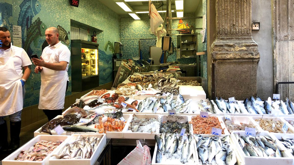 El pescado es el alimento que más sube en noviembre: cuándo deberías comprarlo para no arruinarte en Navidad